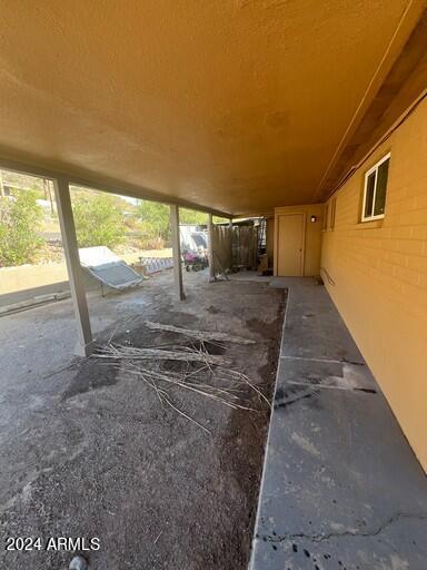 1402 W Mercer Lane Property Photo 17