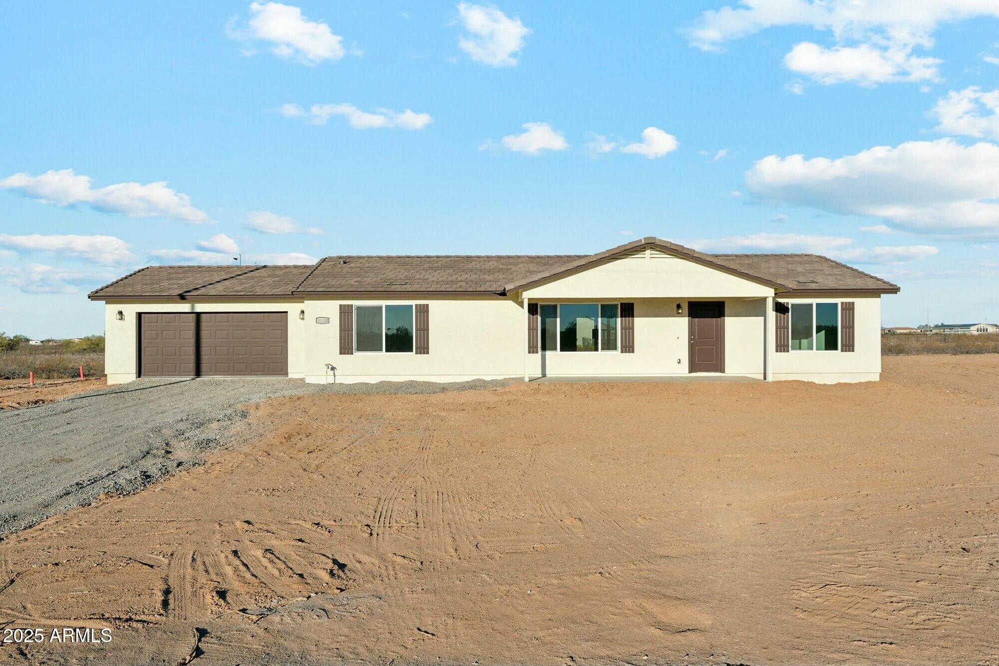 2744 S 357th Drive Property Photo 1