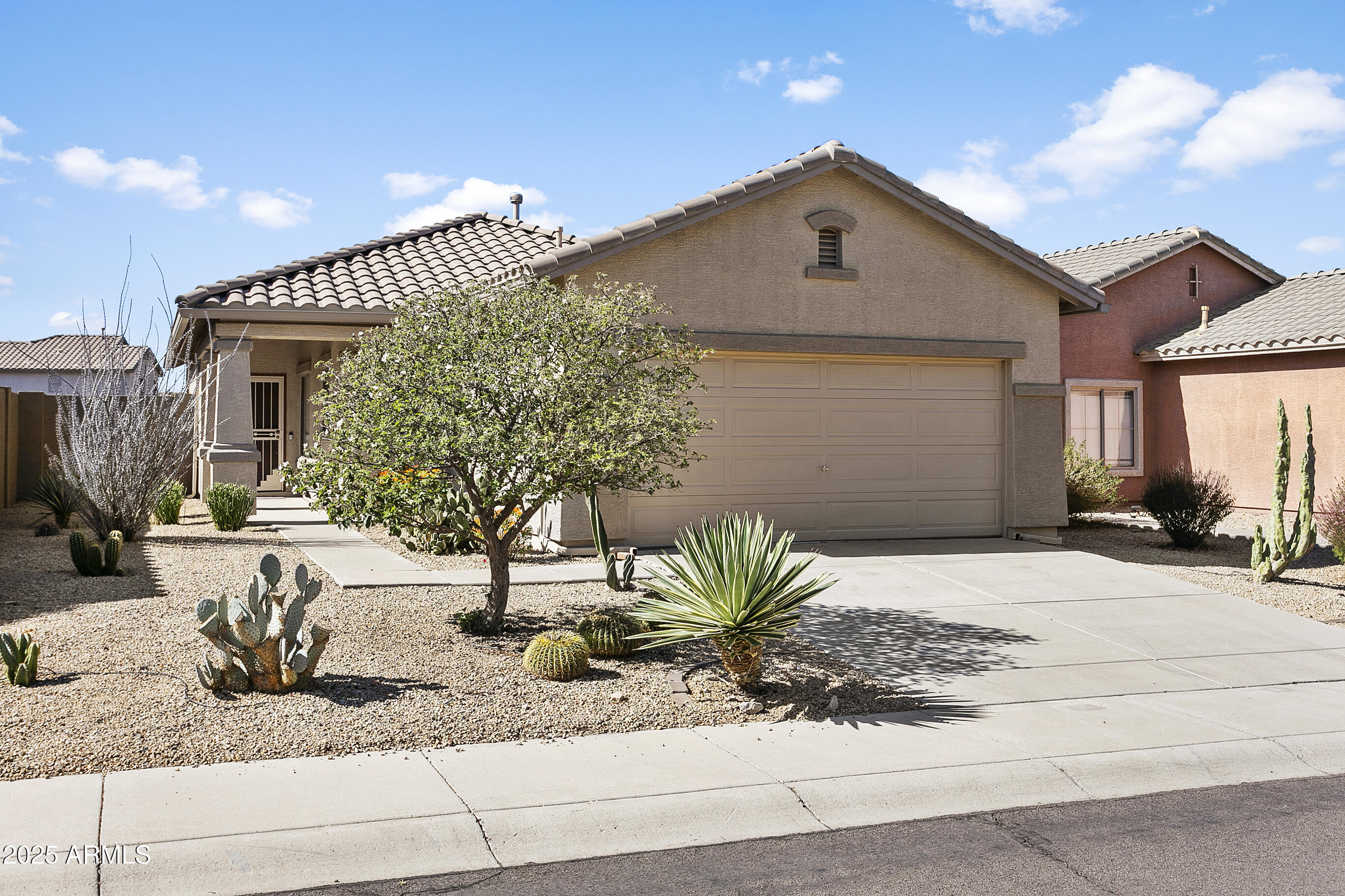 3407 W Steinbeck Drive Property Photo 1