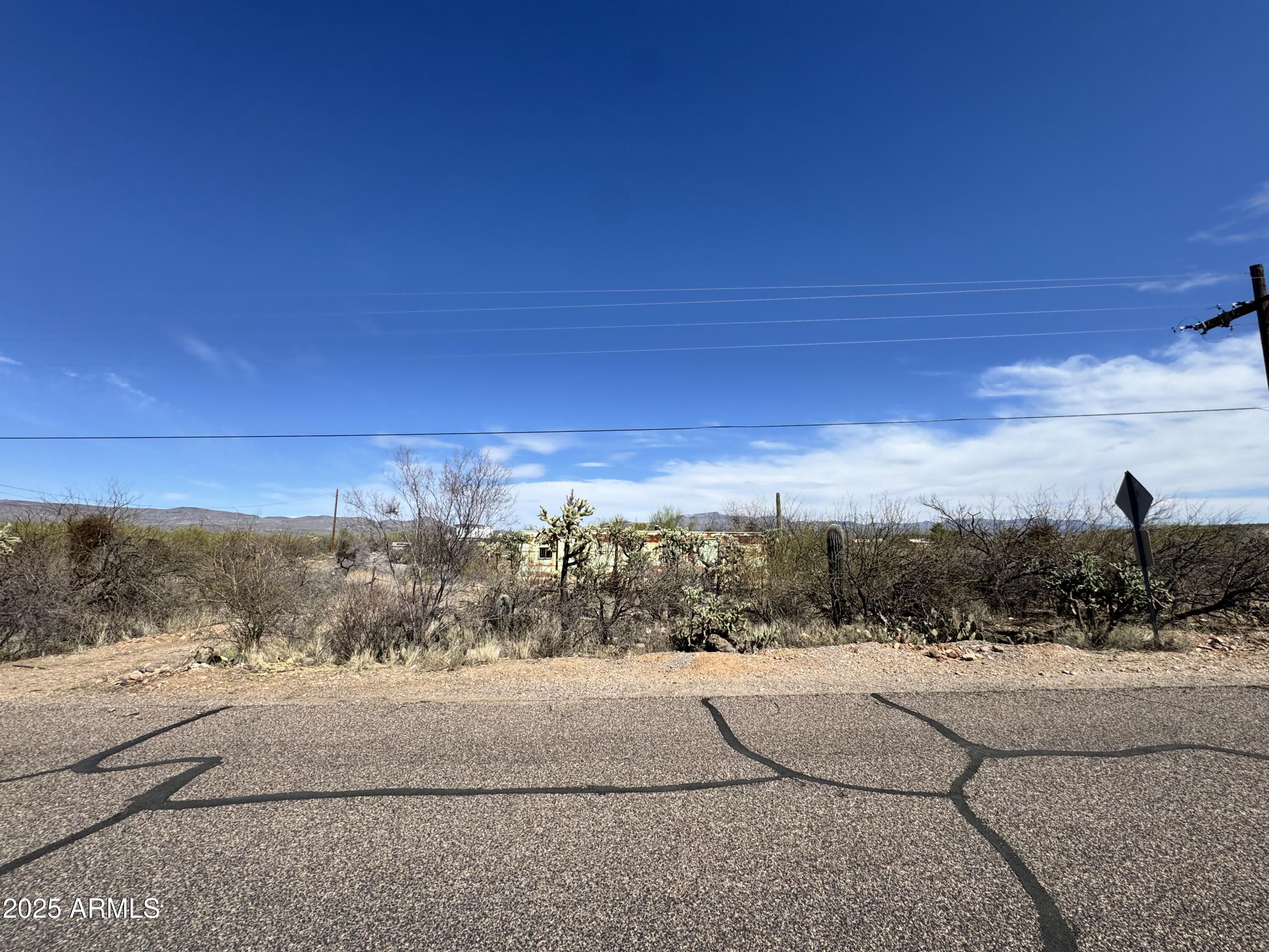 3200 S Mesa Road Property Photo 1