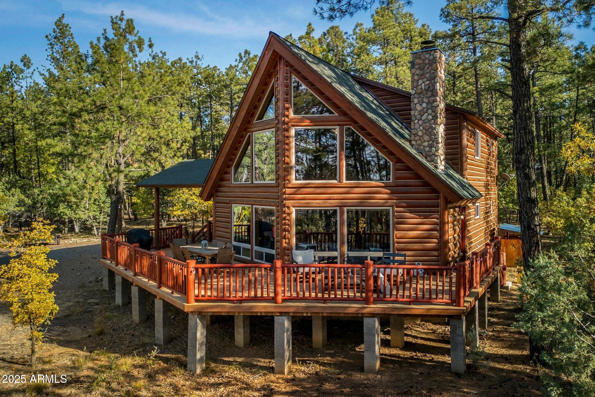 627 W Woodland Lake Road Property Photo