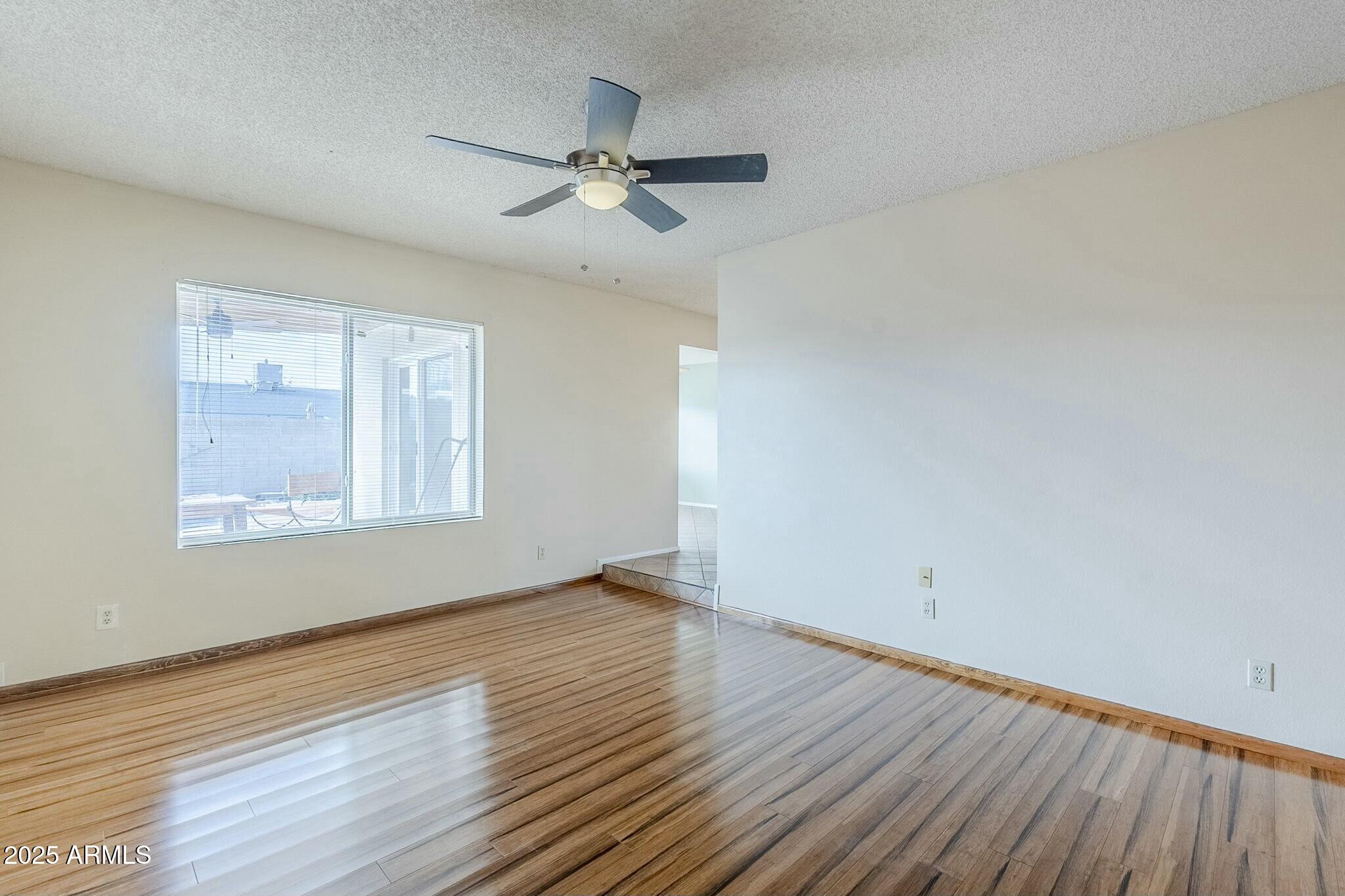 2107 N Los Altos Drive Property Photo 6