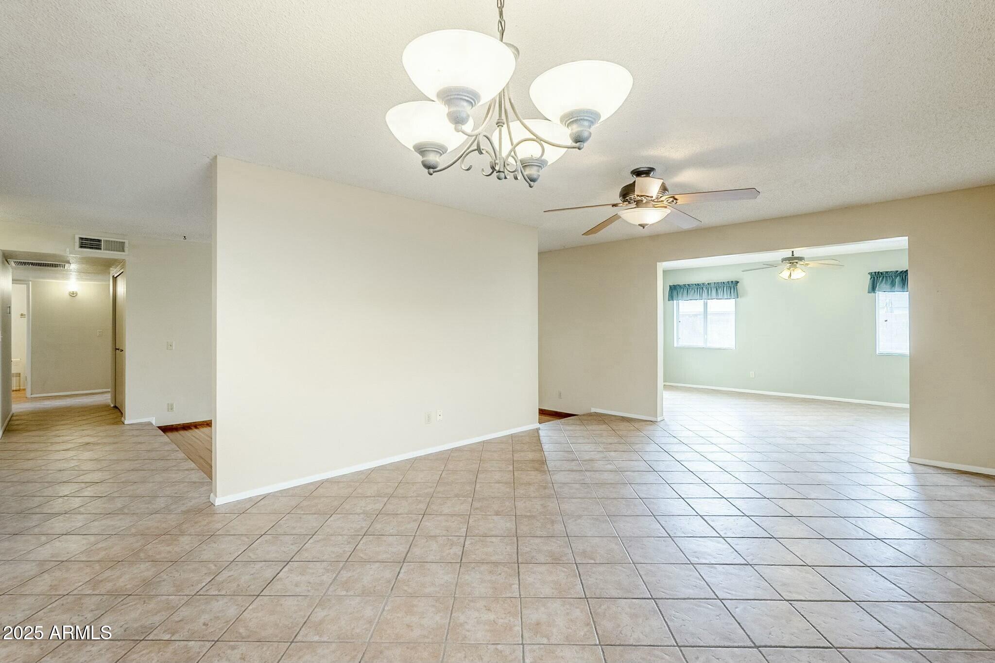 2107 N Los Altos Drive Property Photo 13