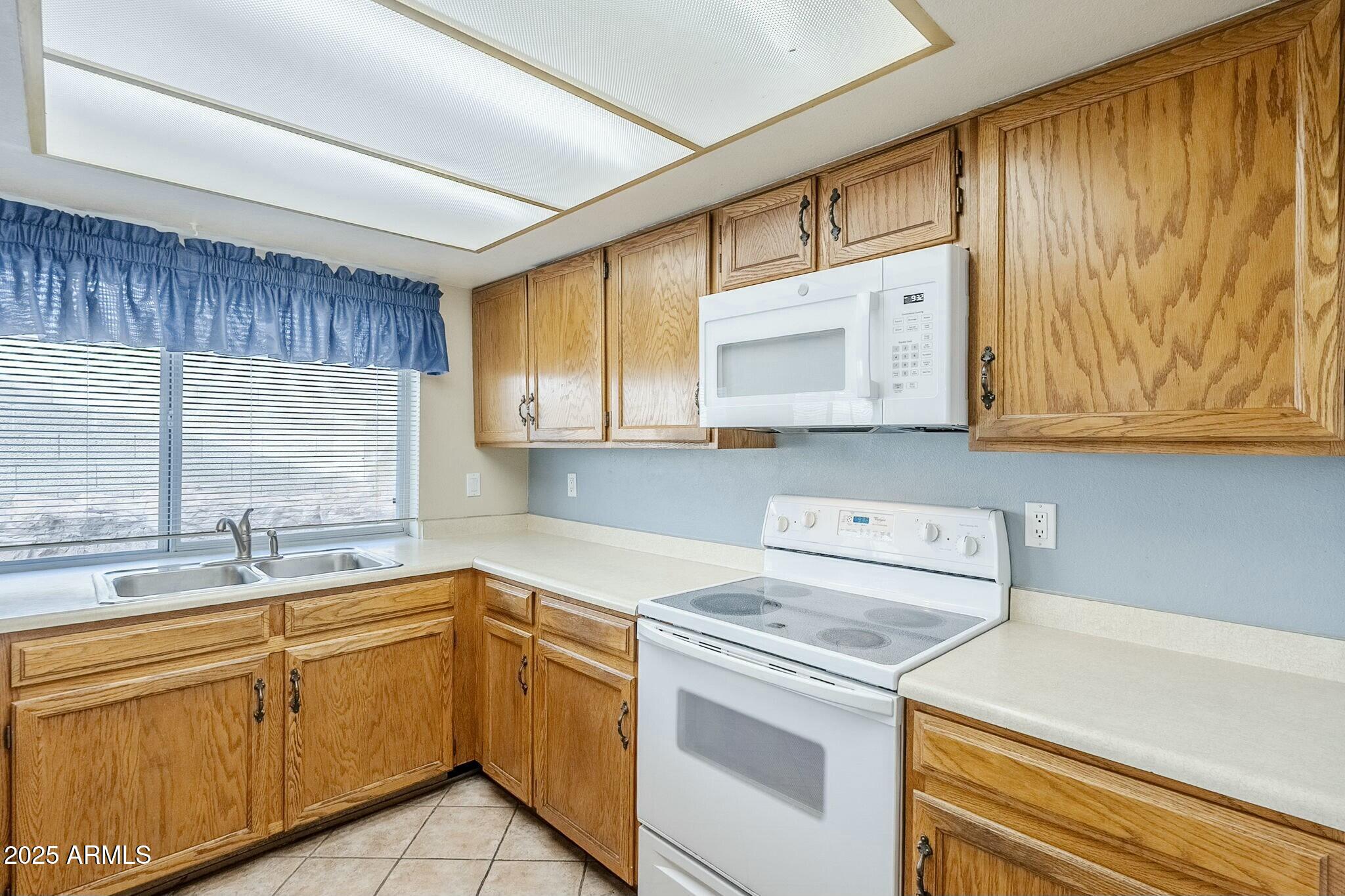 2107 N Los Altos Drive Property Photo 15