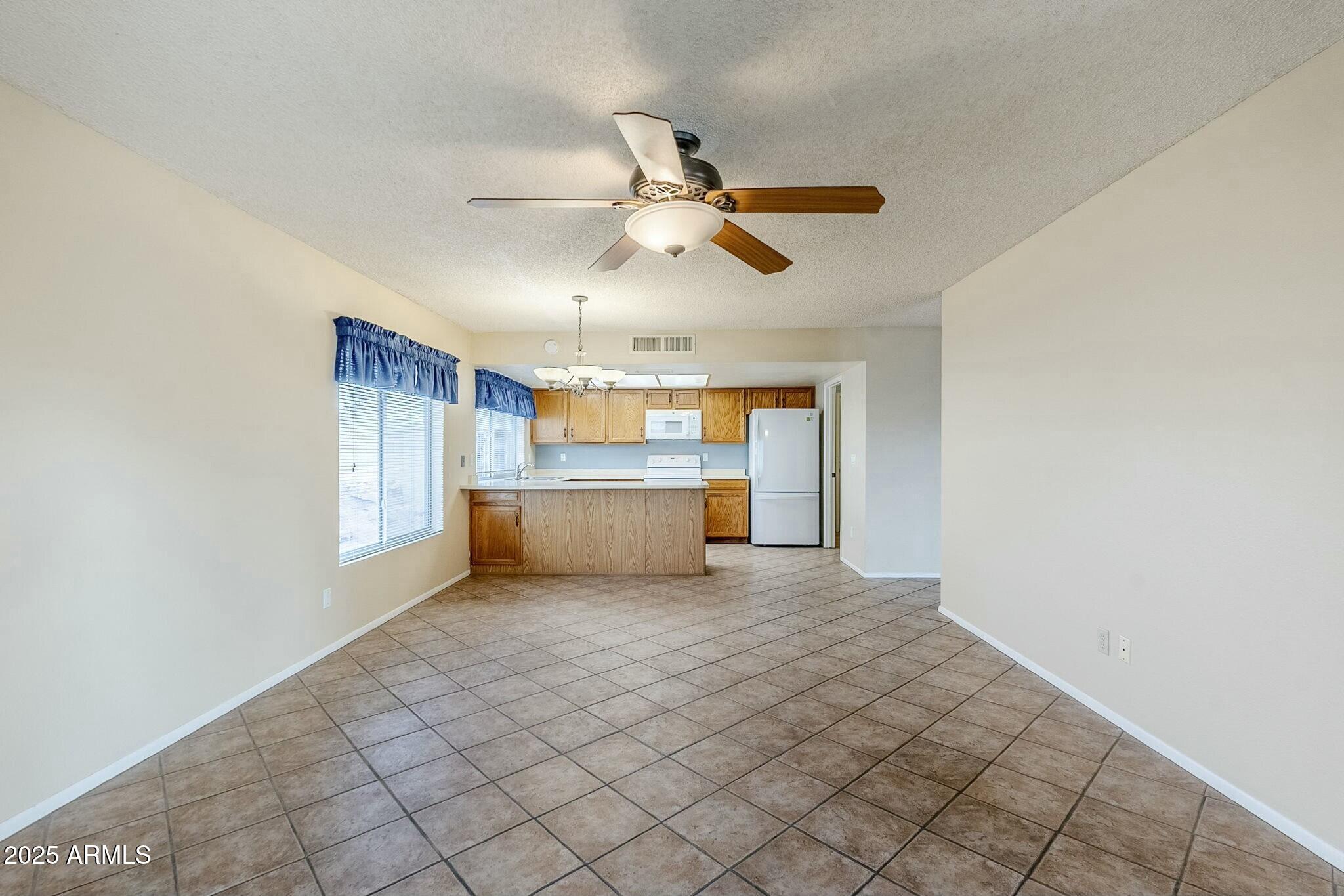 2107 N Los Altos Drive Property Photo 25