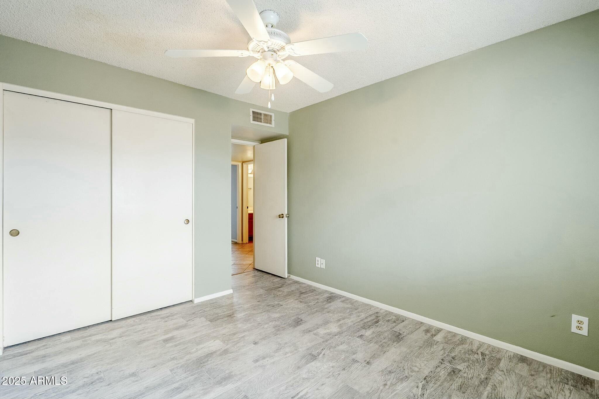 2107 N Los Altos Drive Property Photo 27