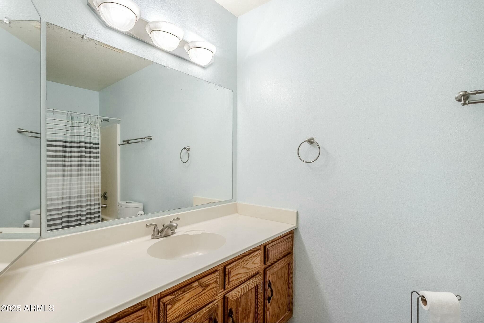2107 N Los Altos Drive Property Photo 32