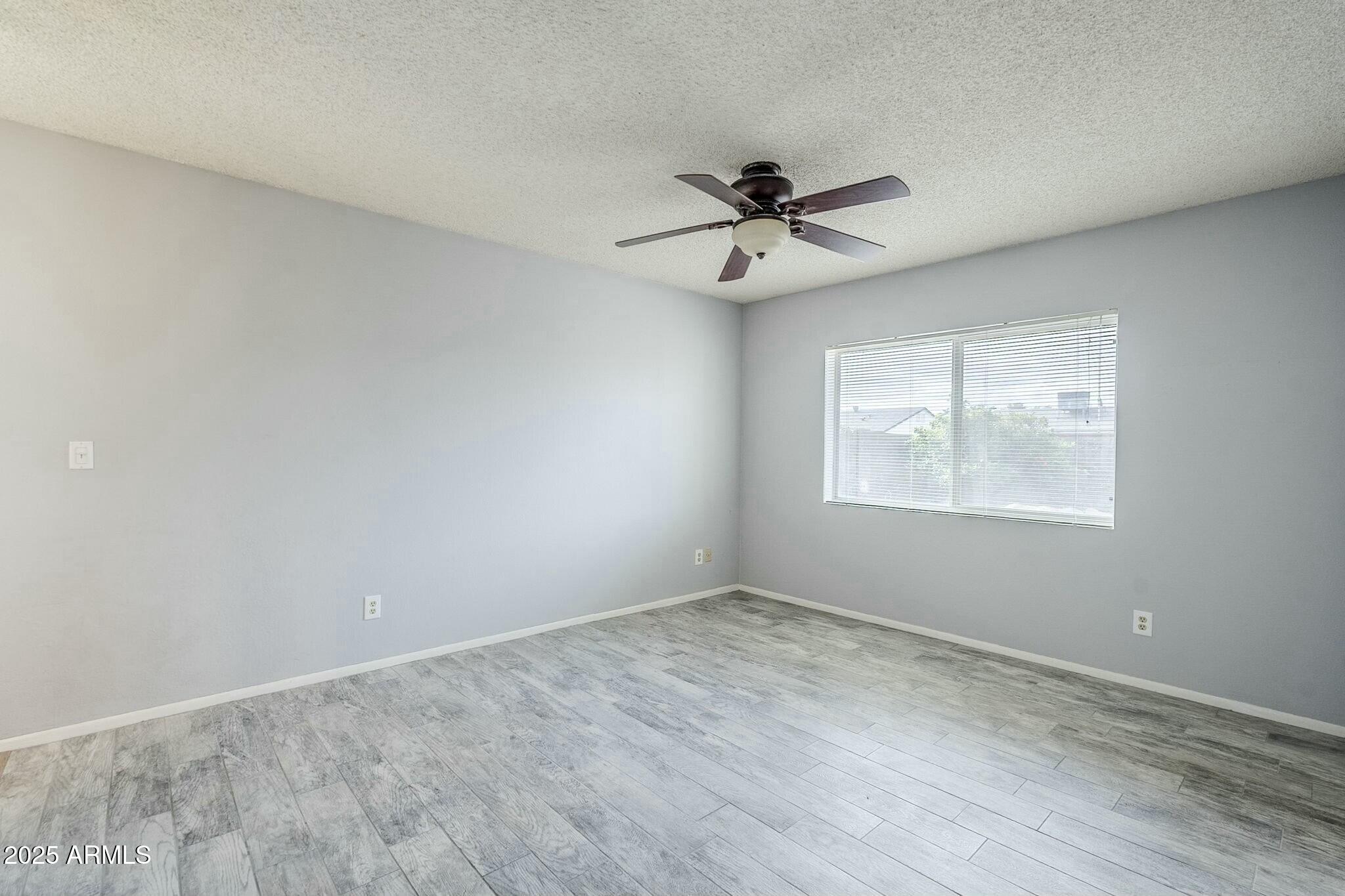 2107 N Los Altos Drive Property Photo 33