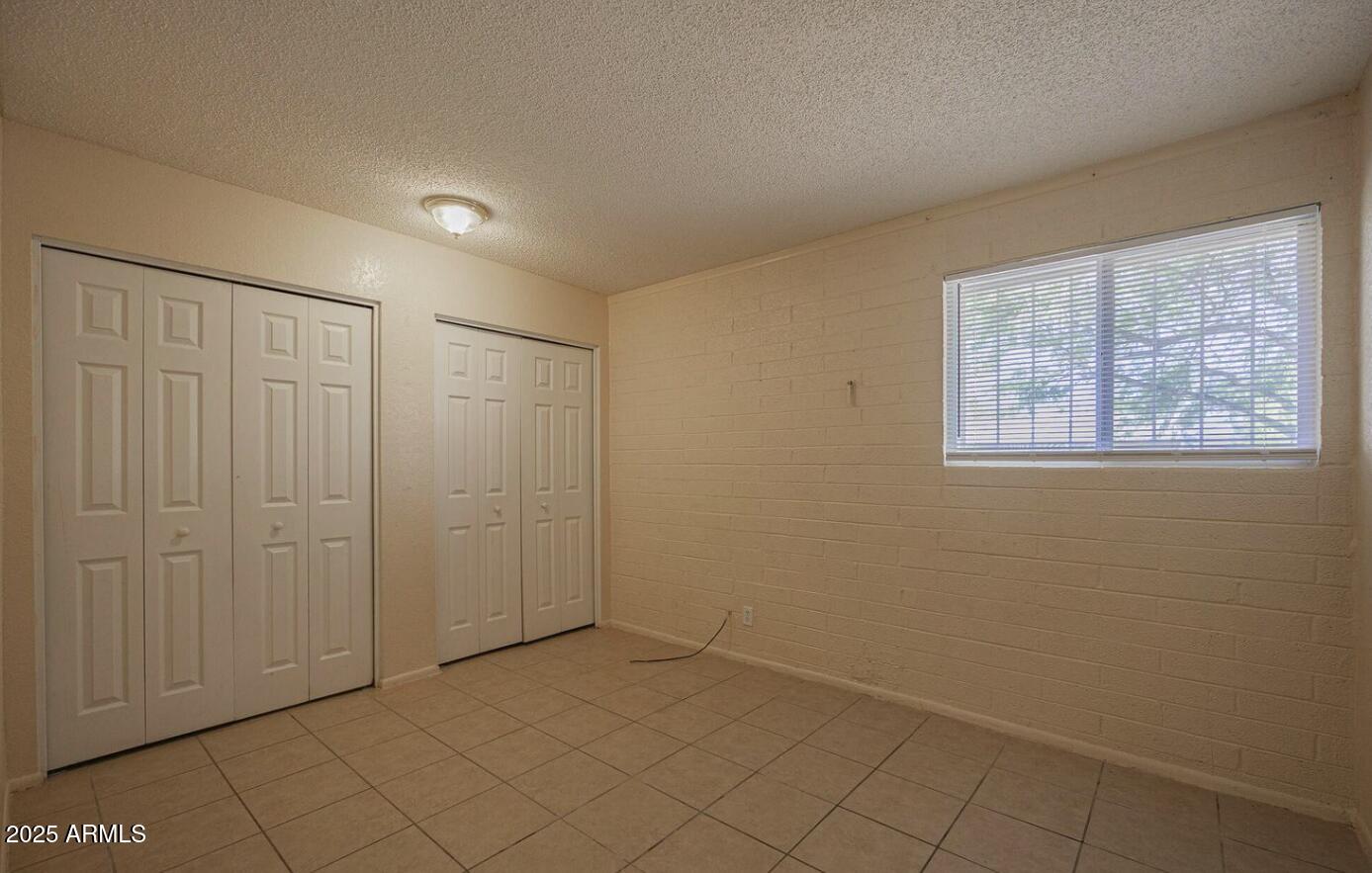 1680 N Cameron Street Property Photo 13
