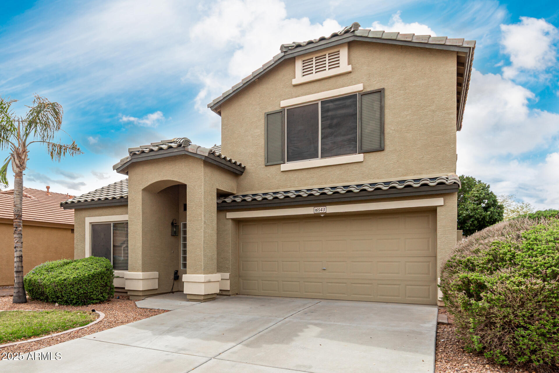 16543 W Ironwood Street Property Photo 3