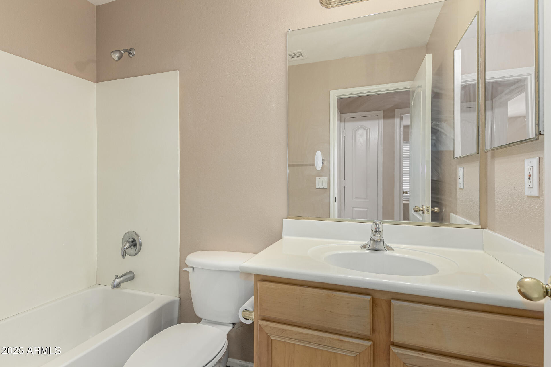 16543 W Ironwood Street Property Photo 13