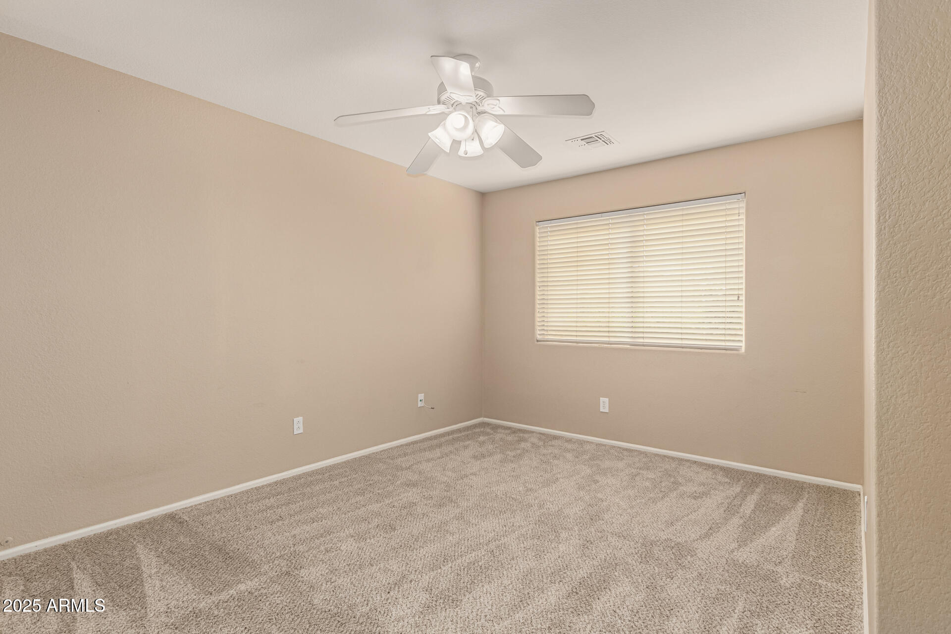 16543 W Ironwood Street Property Photo 15