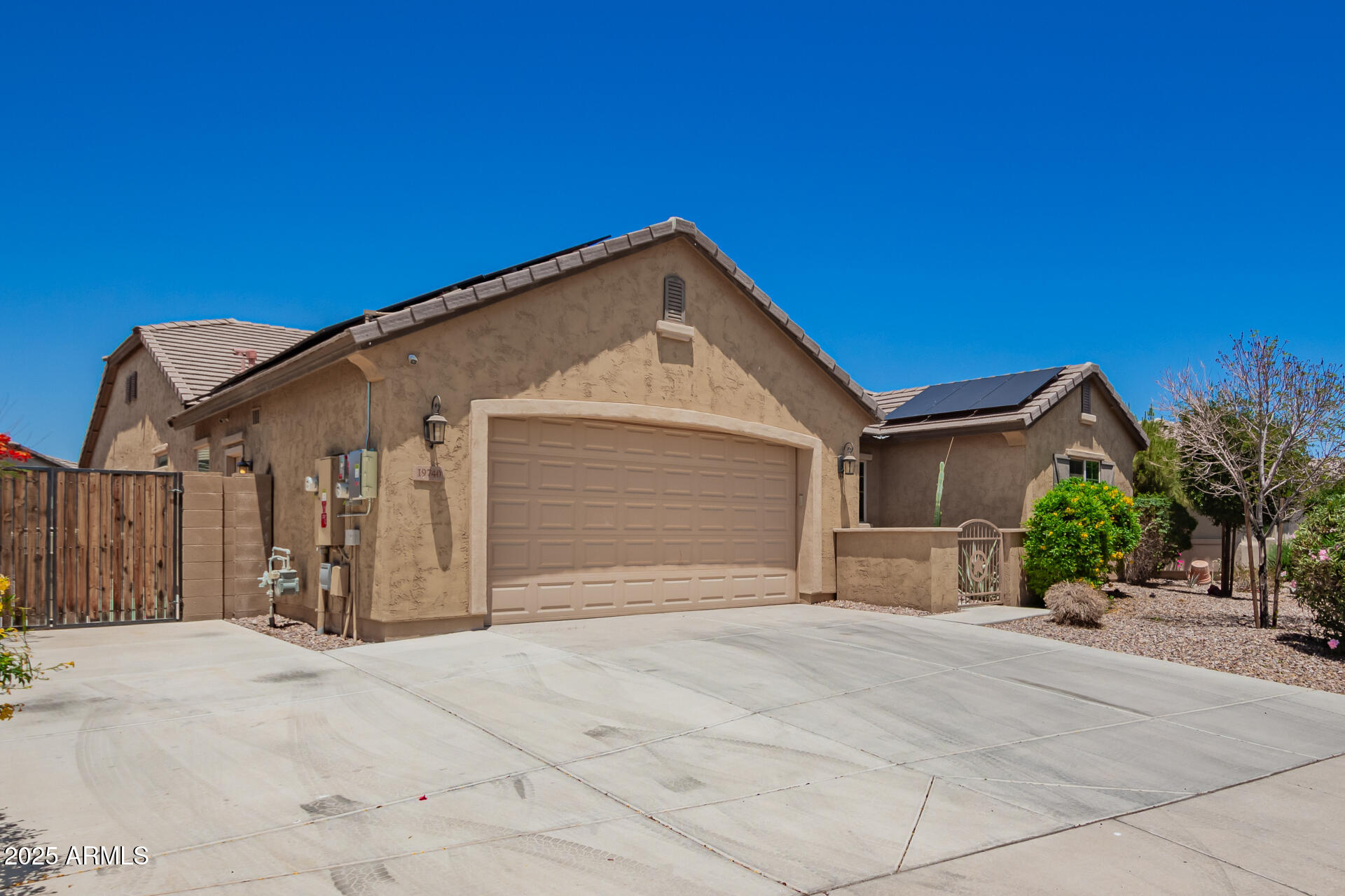 19740 W Sherman Street Property Photo 1