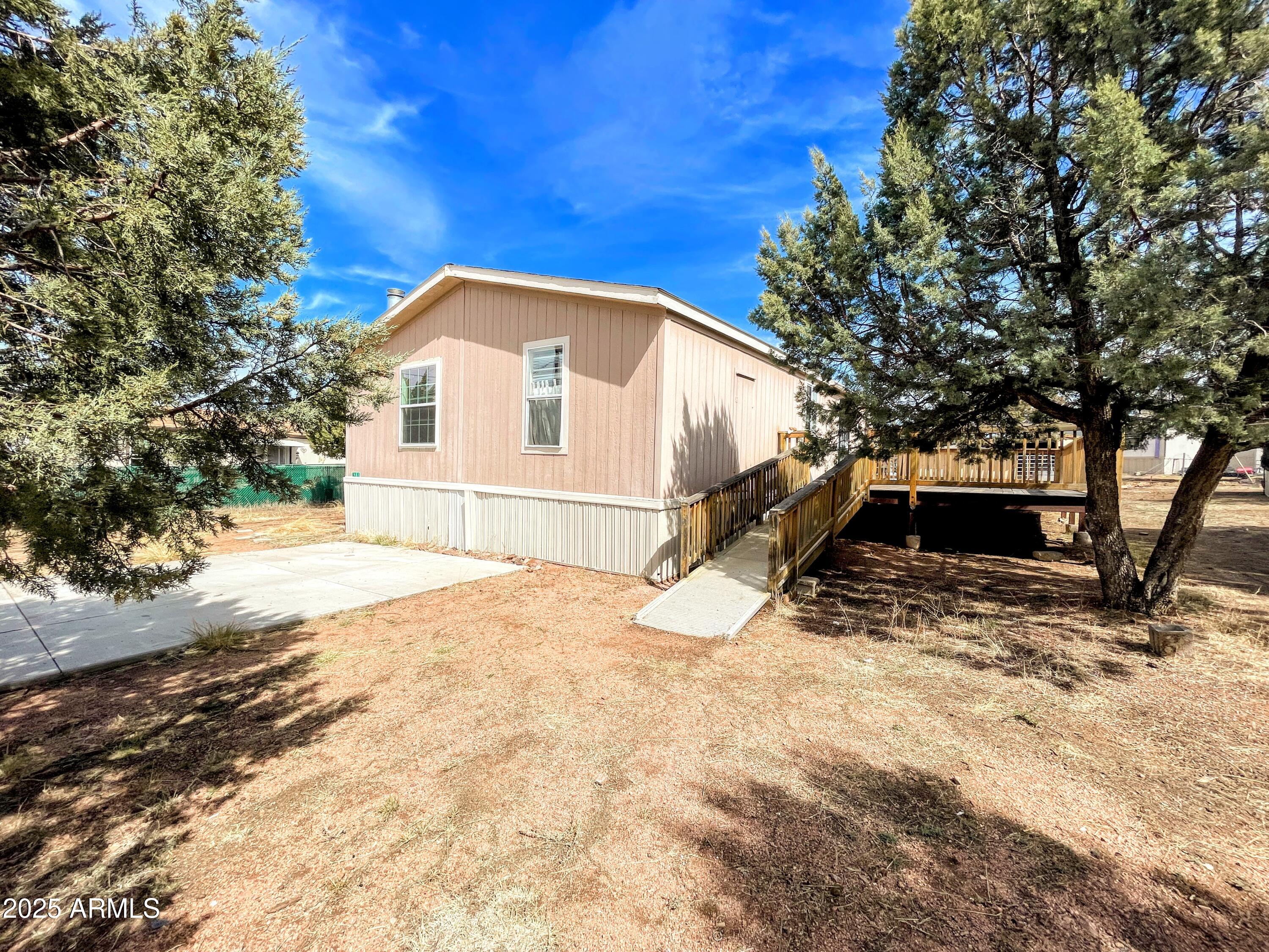 7461 N Toya Vista Road Property Photo 1