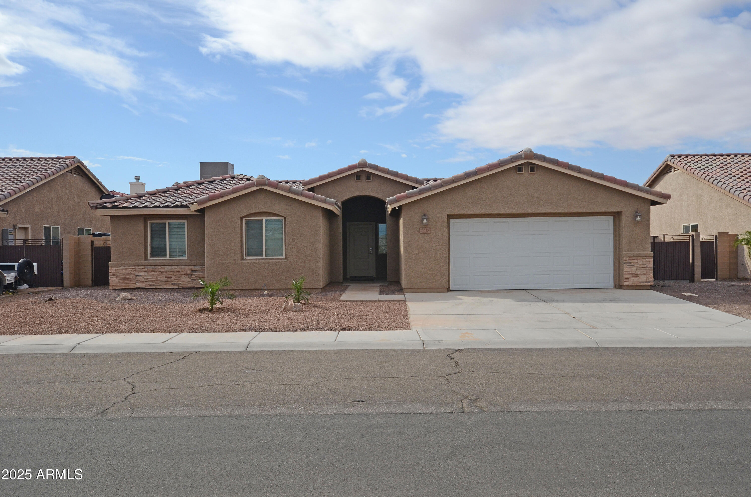 11645 E 34th Place Property Photo