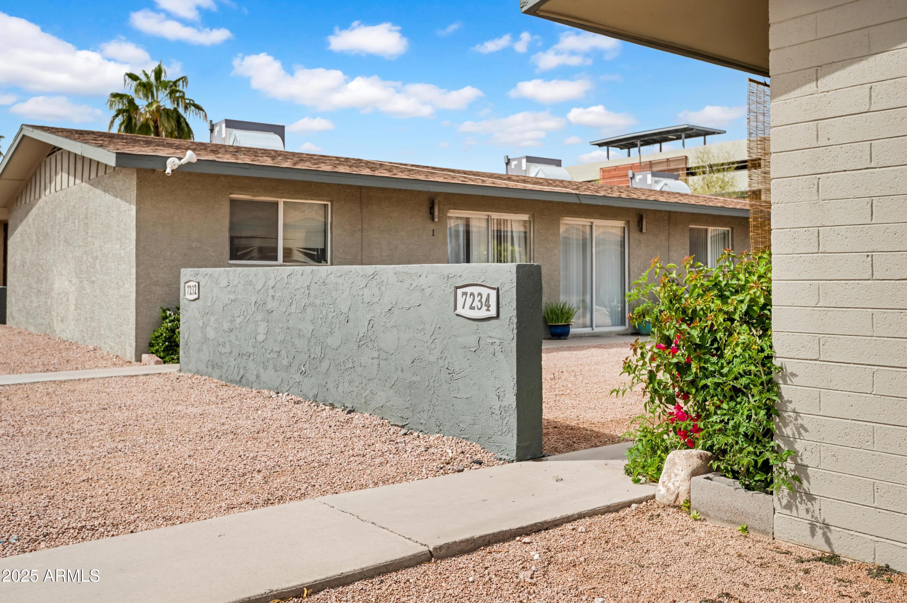 7232 E Belleview Street Property Photo