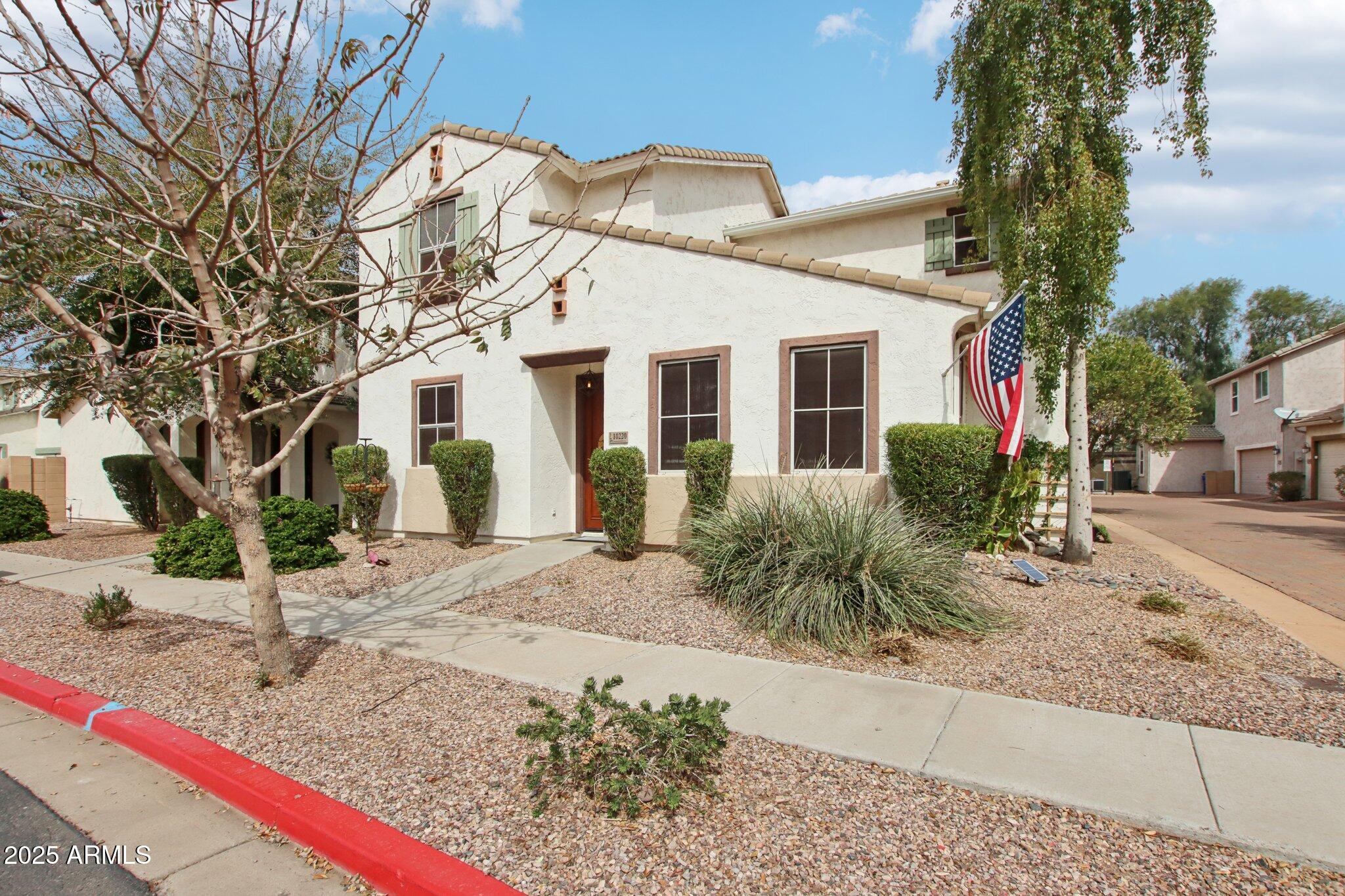 10220 E Isleta Avenue Property Photo 1