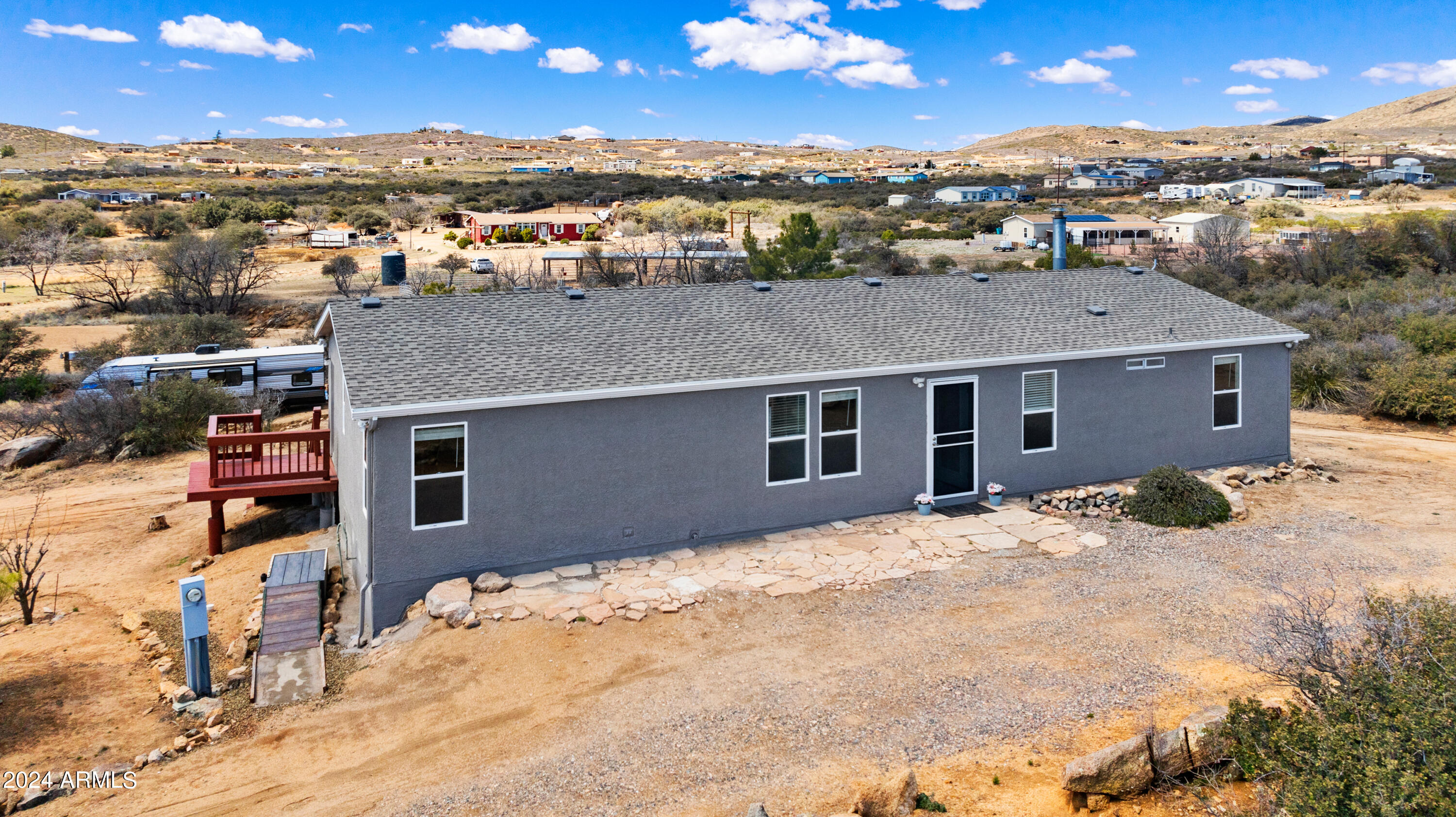 640 N Ambassador Road Property Photo