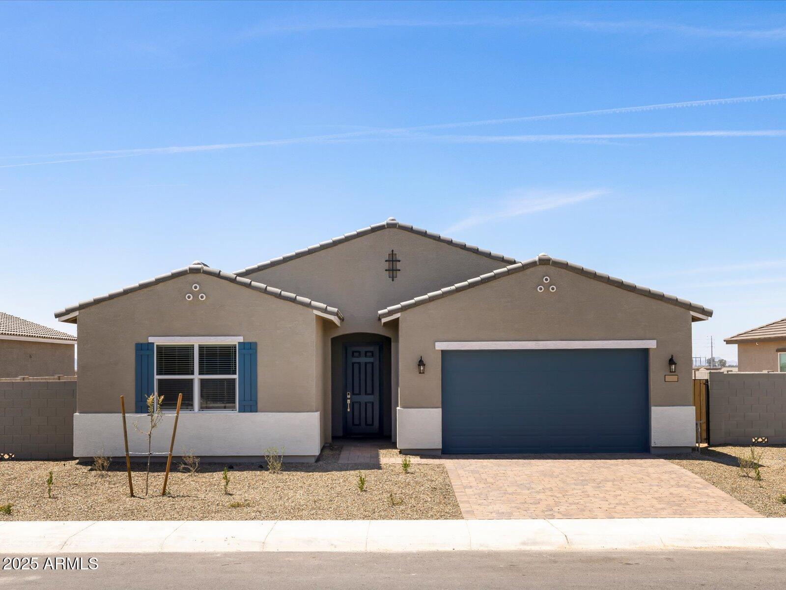 17621 W Pierson Street Property Photo 1