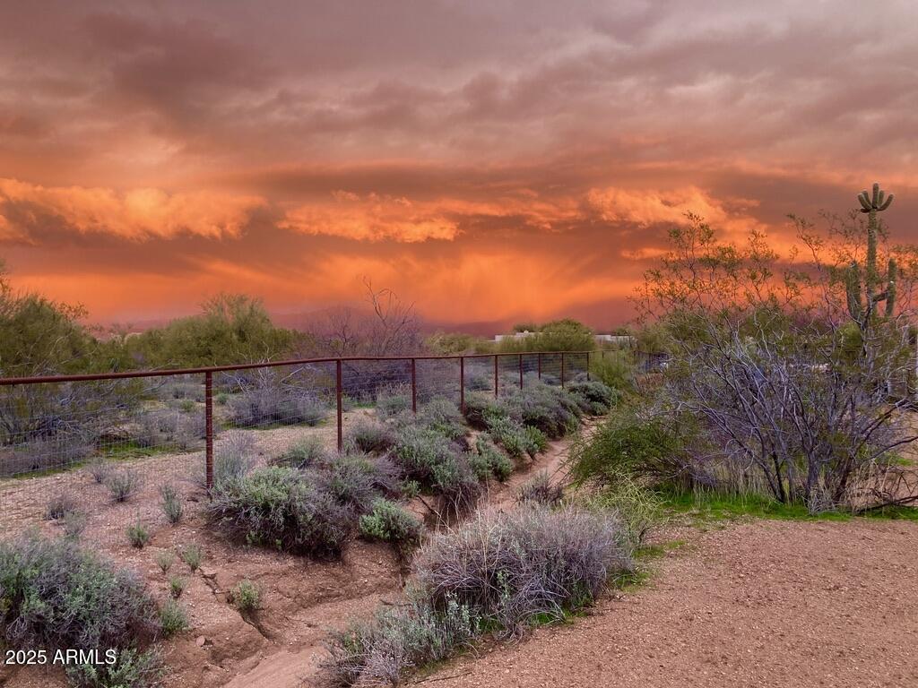 15966 E Jomax Road Property Photo 13