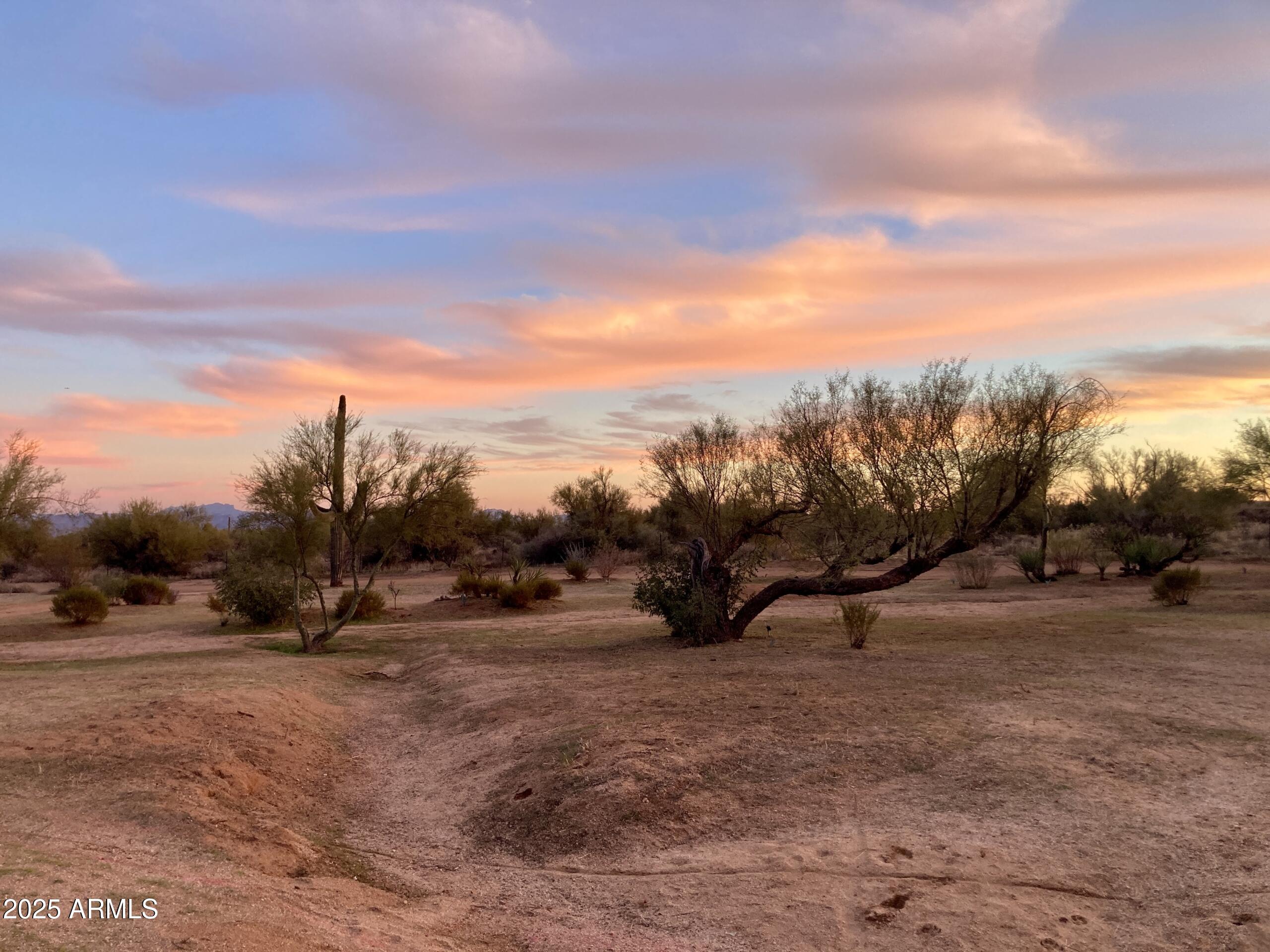 15966 E Jomax Road Property Photo 14