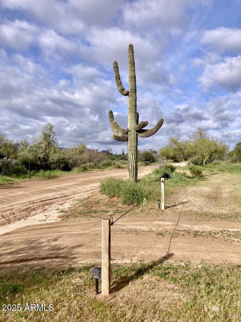 15966 E Jomax Road Property Photo 16