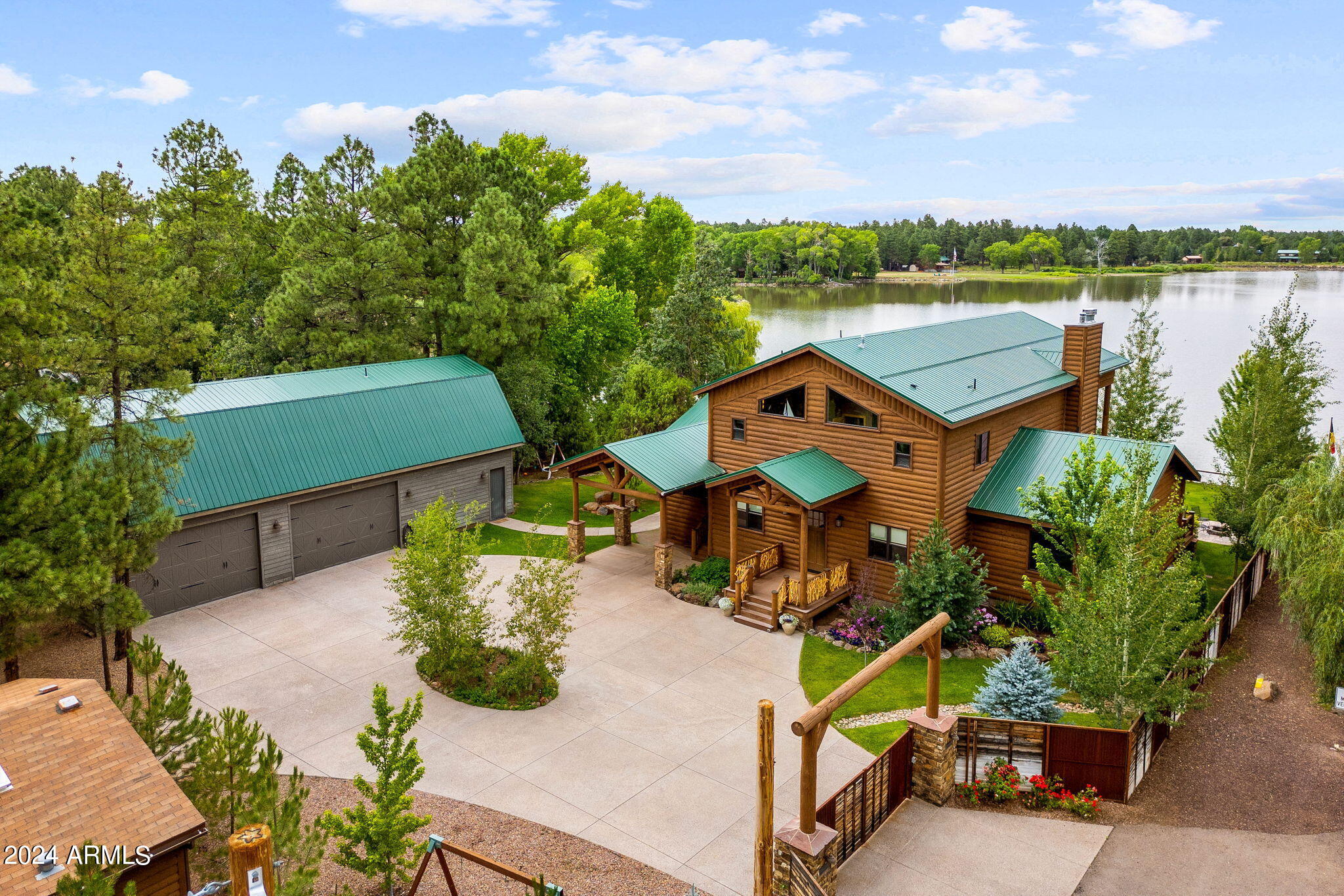 Lakeside Real Estate Listings Main Image