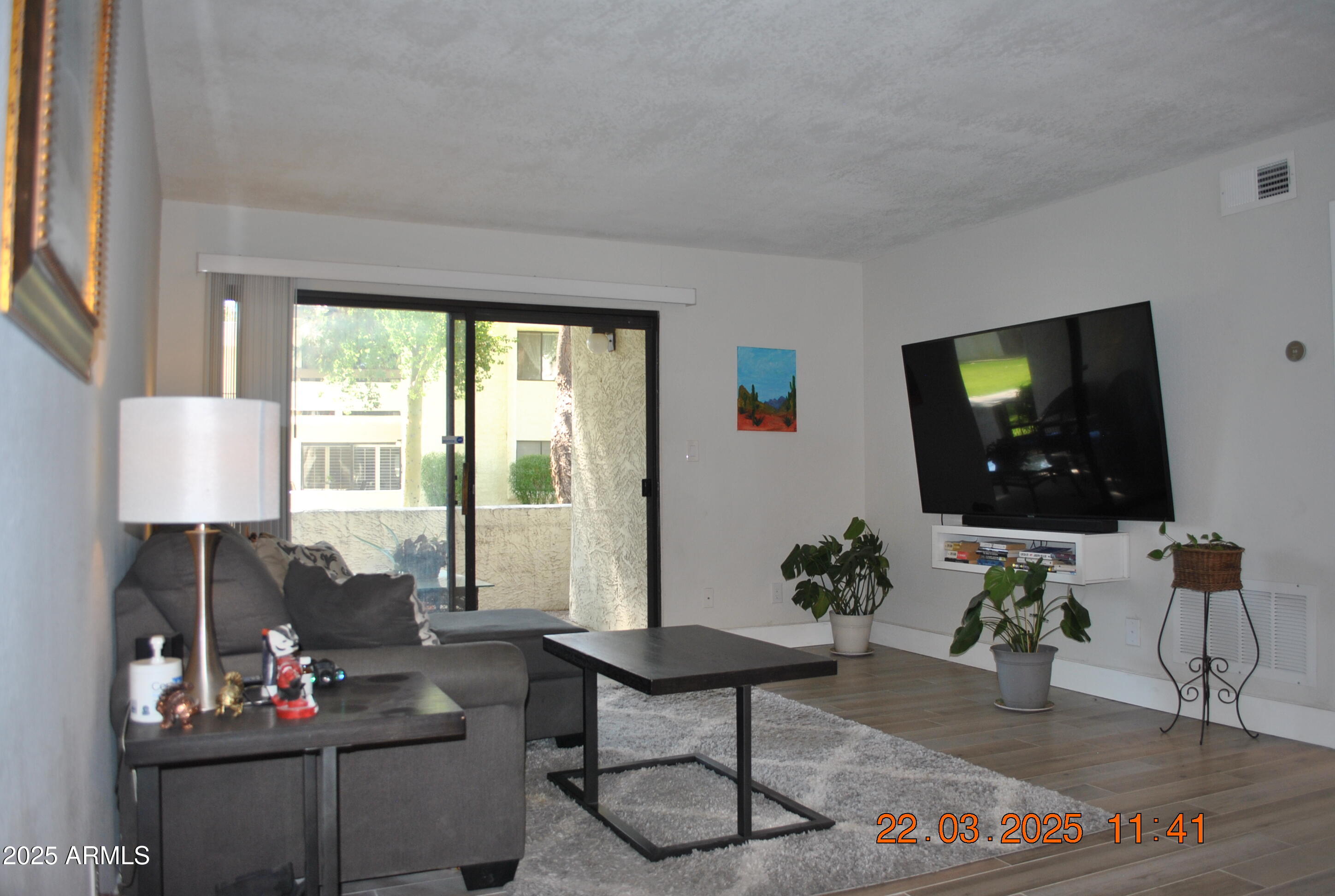 10444 N 69th Street Property Photo 1