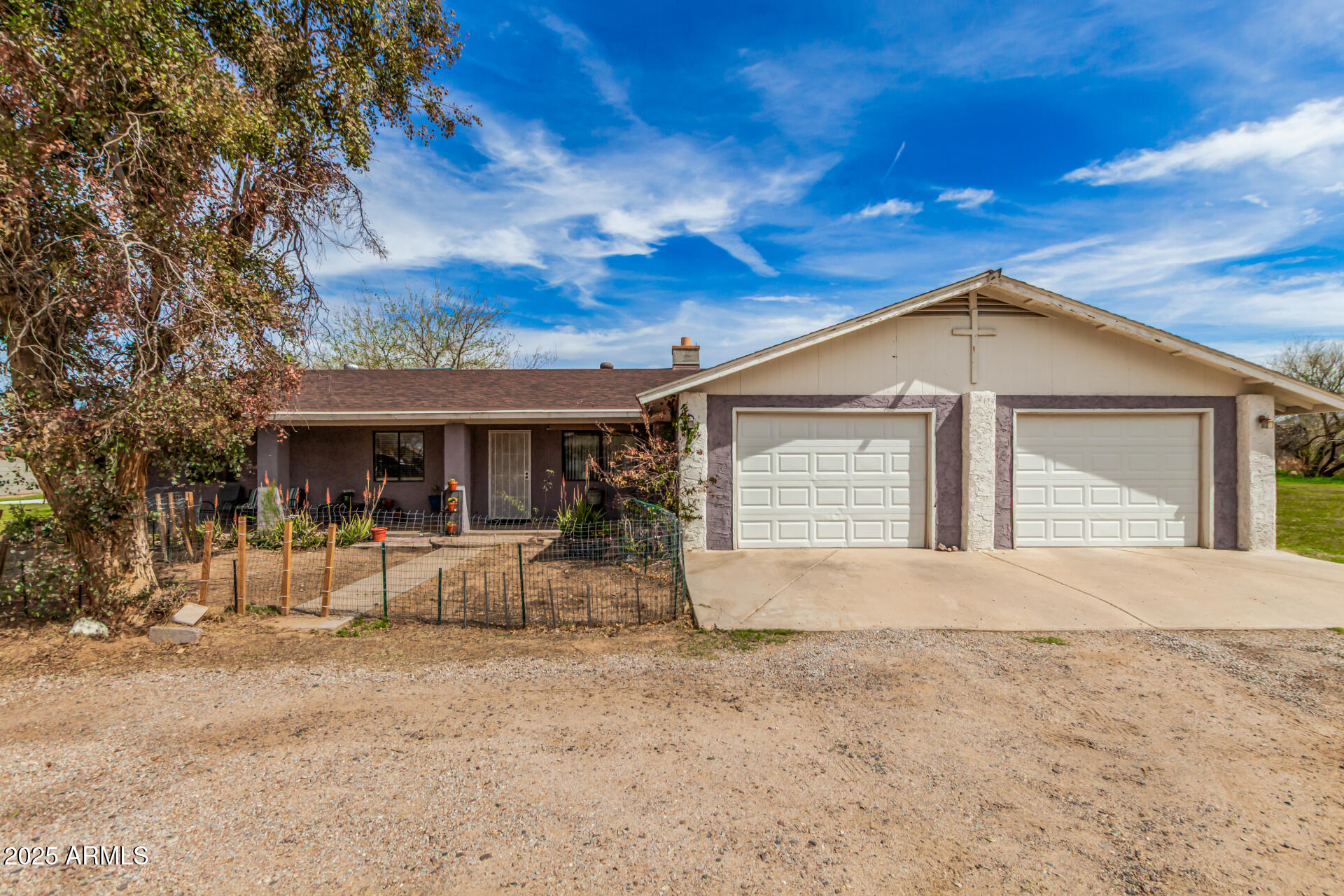 3137 W Baseline Road Property Photo 1