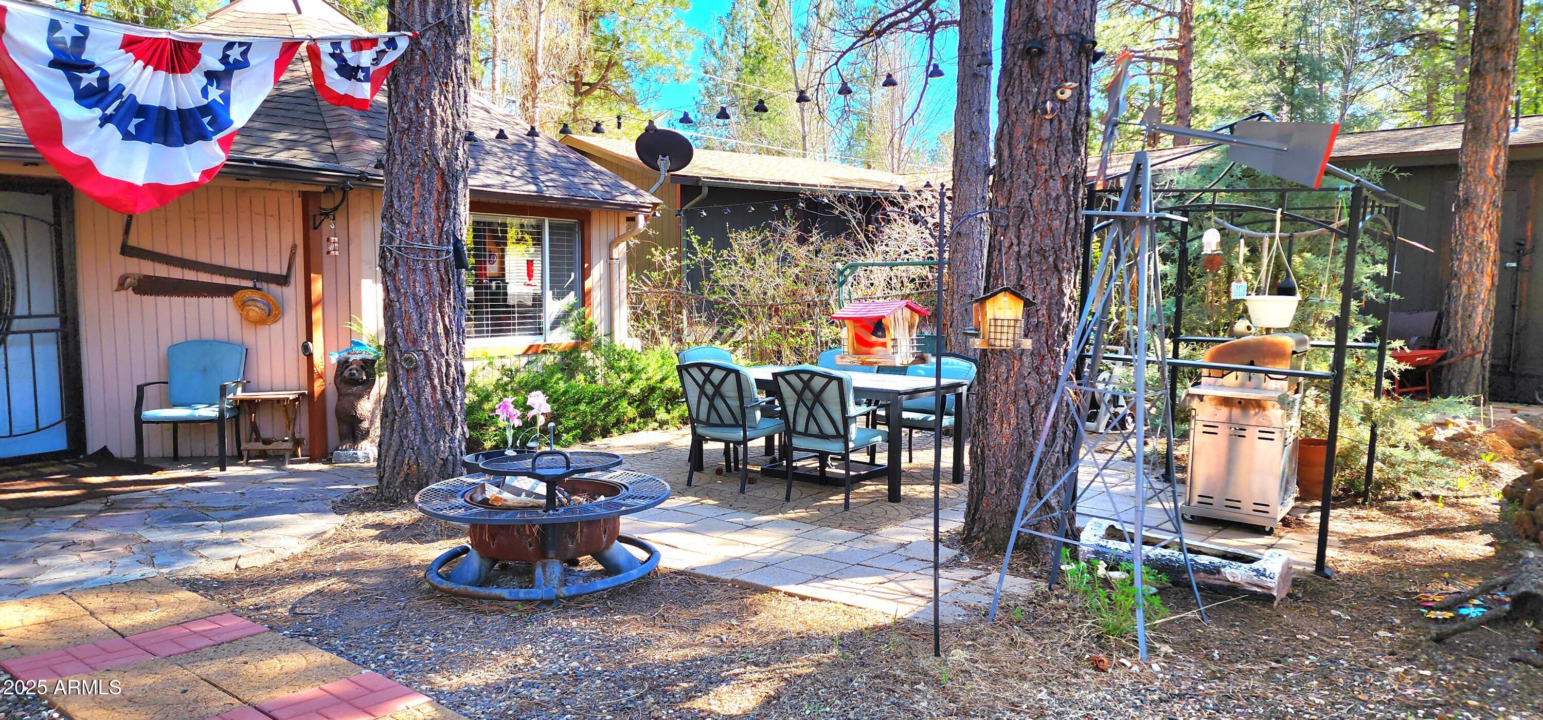 17175 S Iron Springs Road Property Photo 2