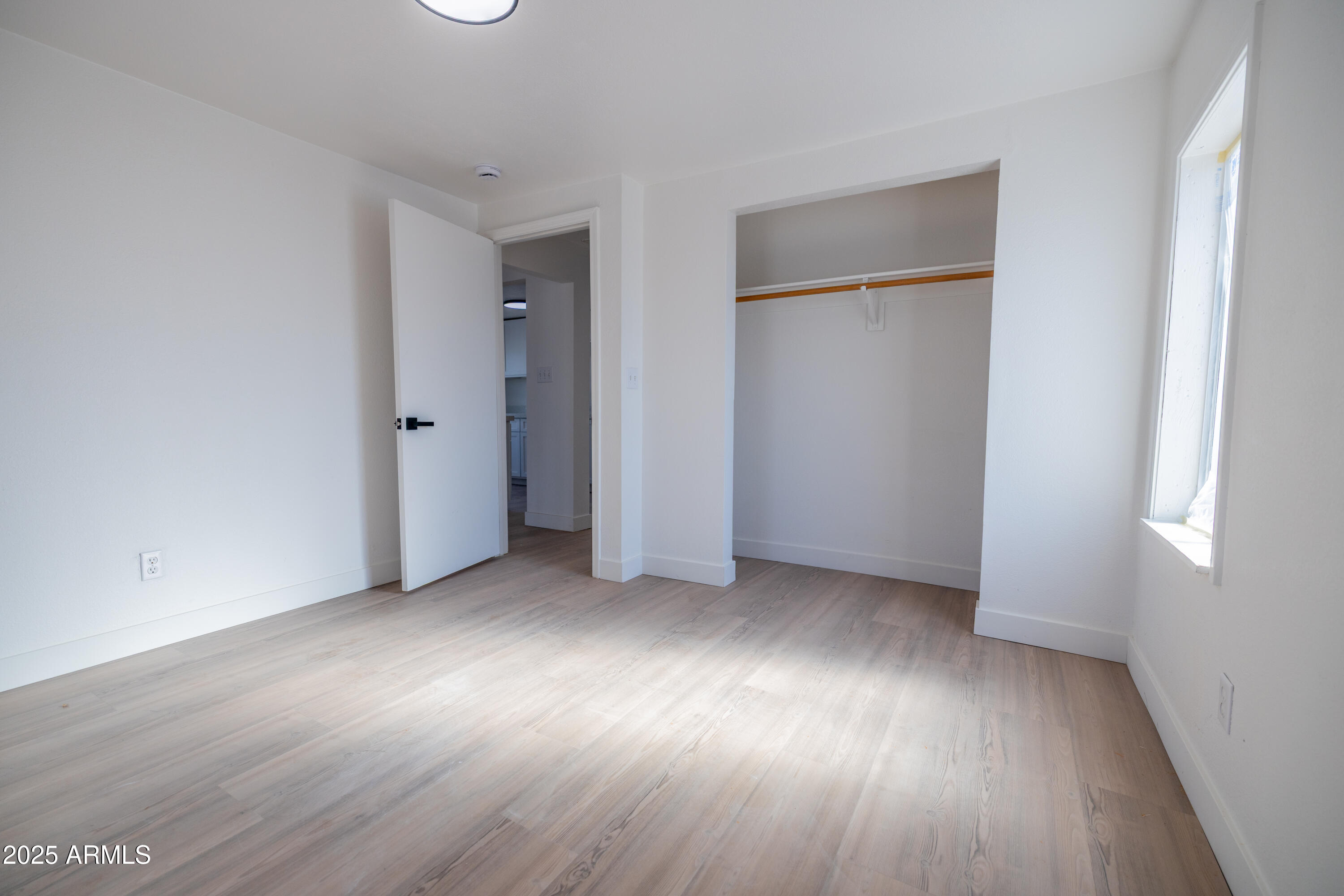 2201 E Portland Street Property Photo 17