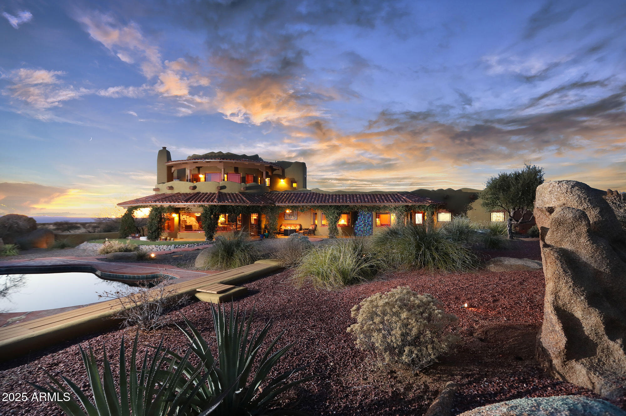 7936 E Diamondback Road Property Photo 1