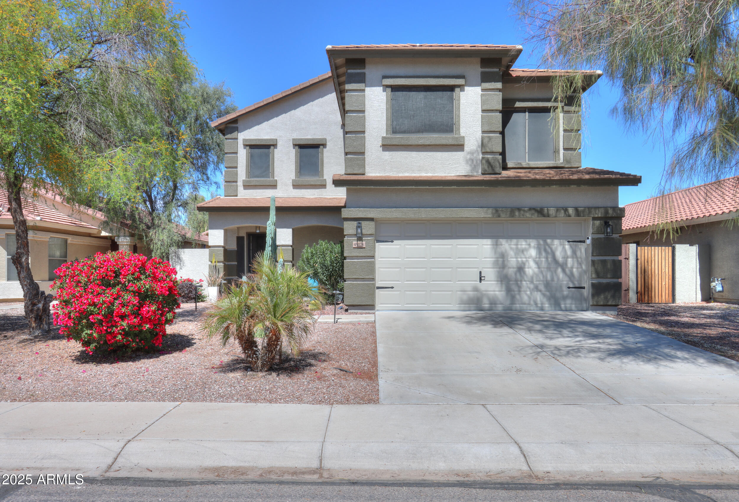 45176 W ALAMENDRAS Street