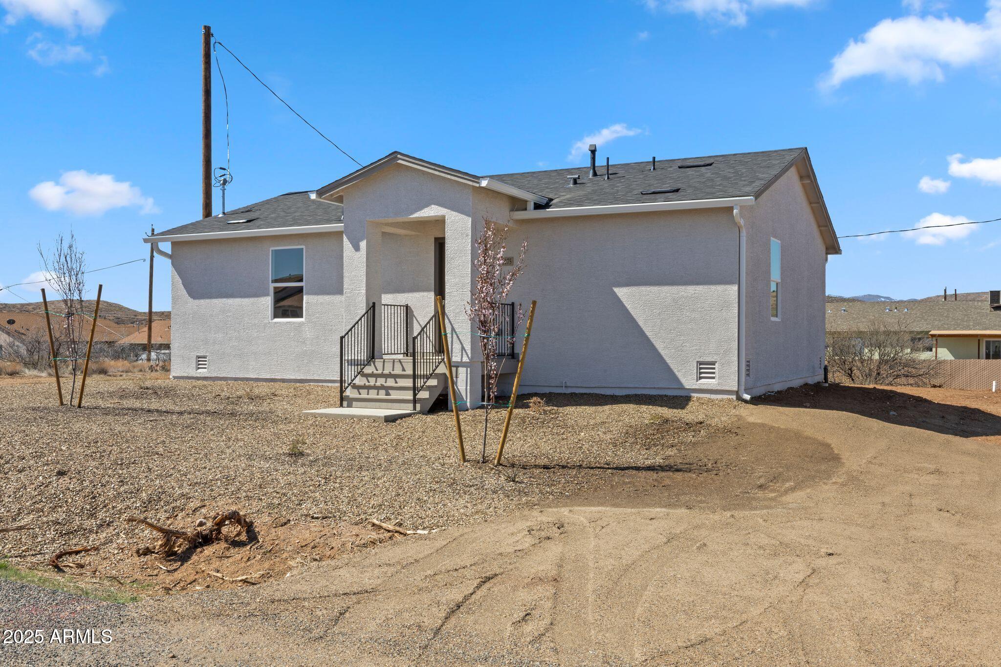15380 S Val Vista Road Property Photo 1