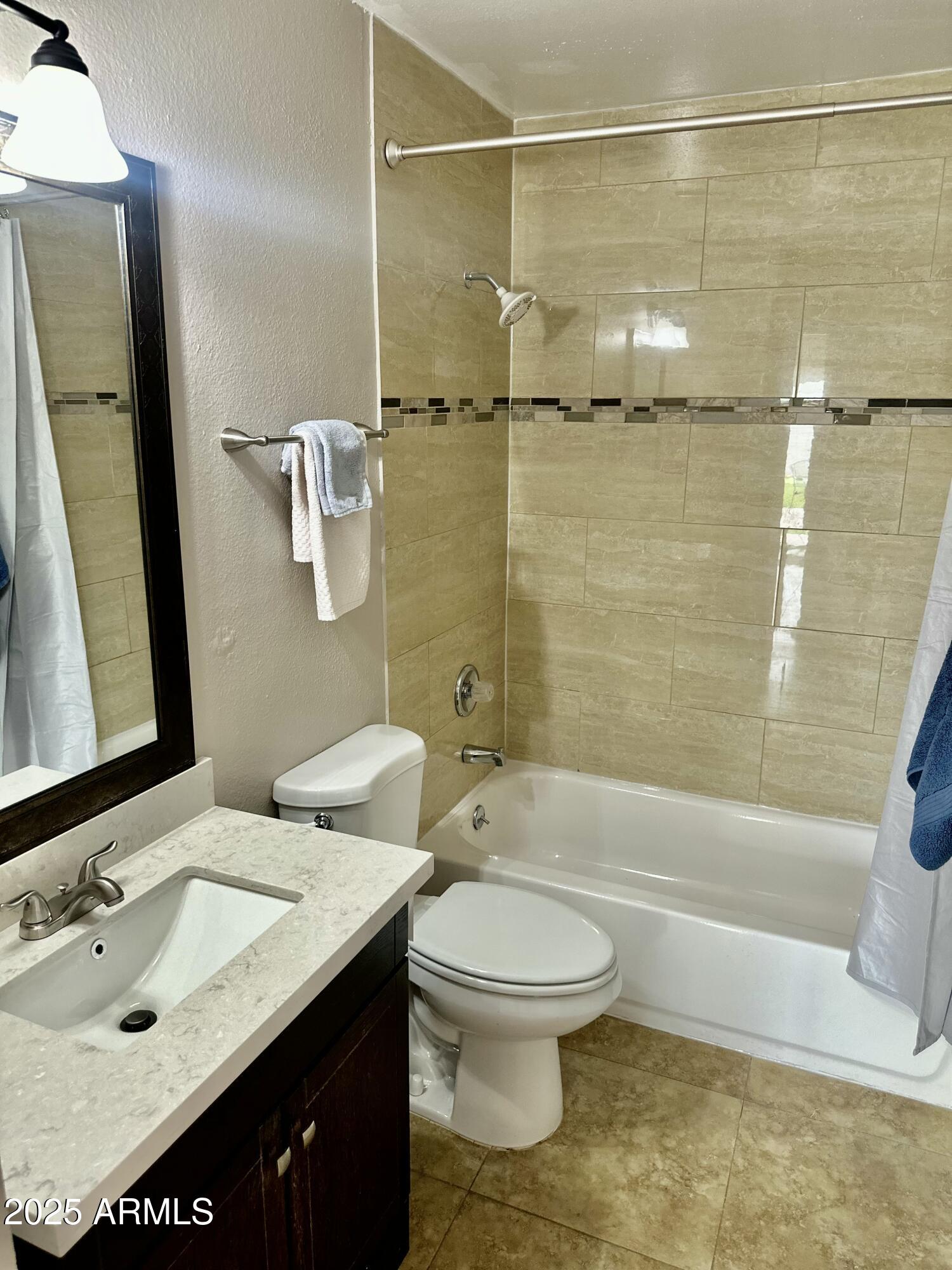 18002 N 41st Street Property Photo 13