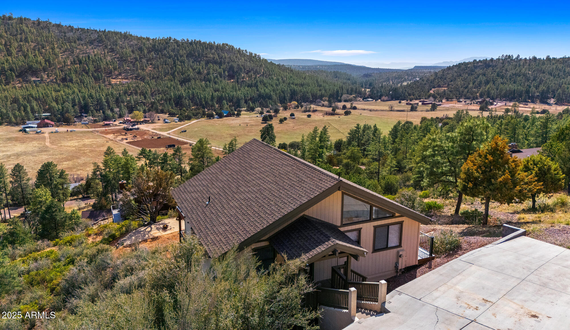 9661 W Coyote Drive Property Photo 1