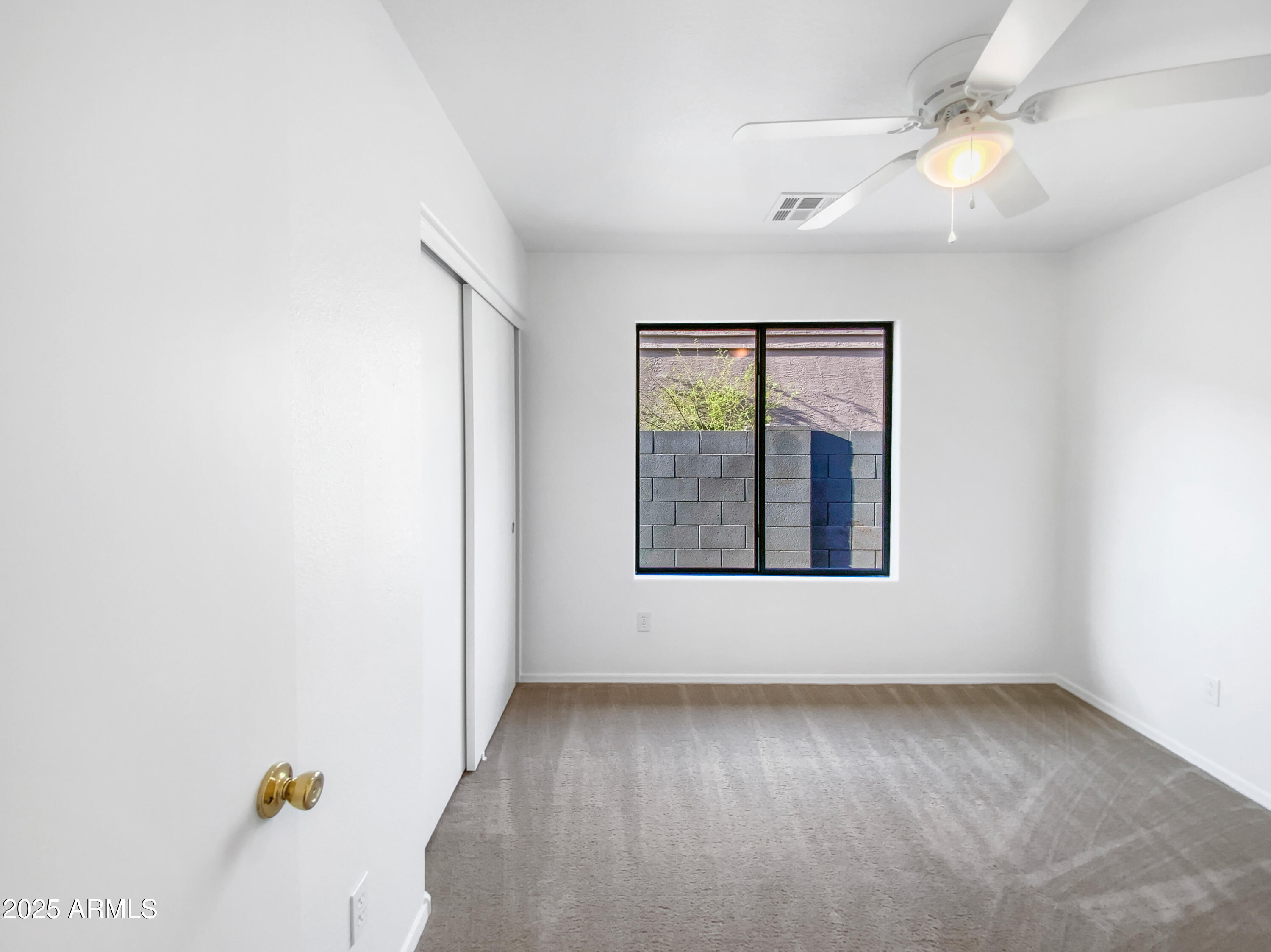 19282 N Toledo Avenue Property Photo 15