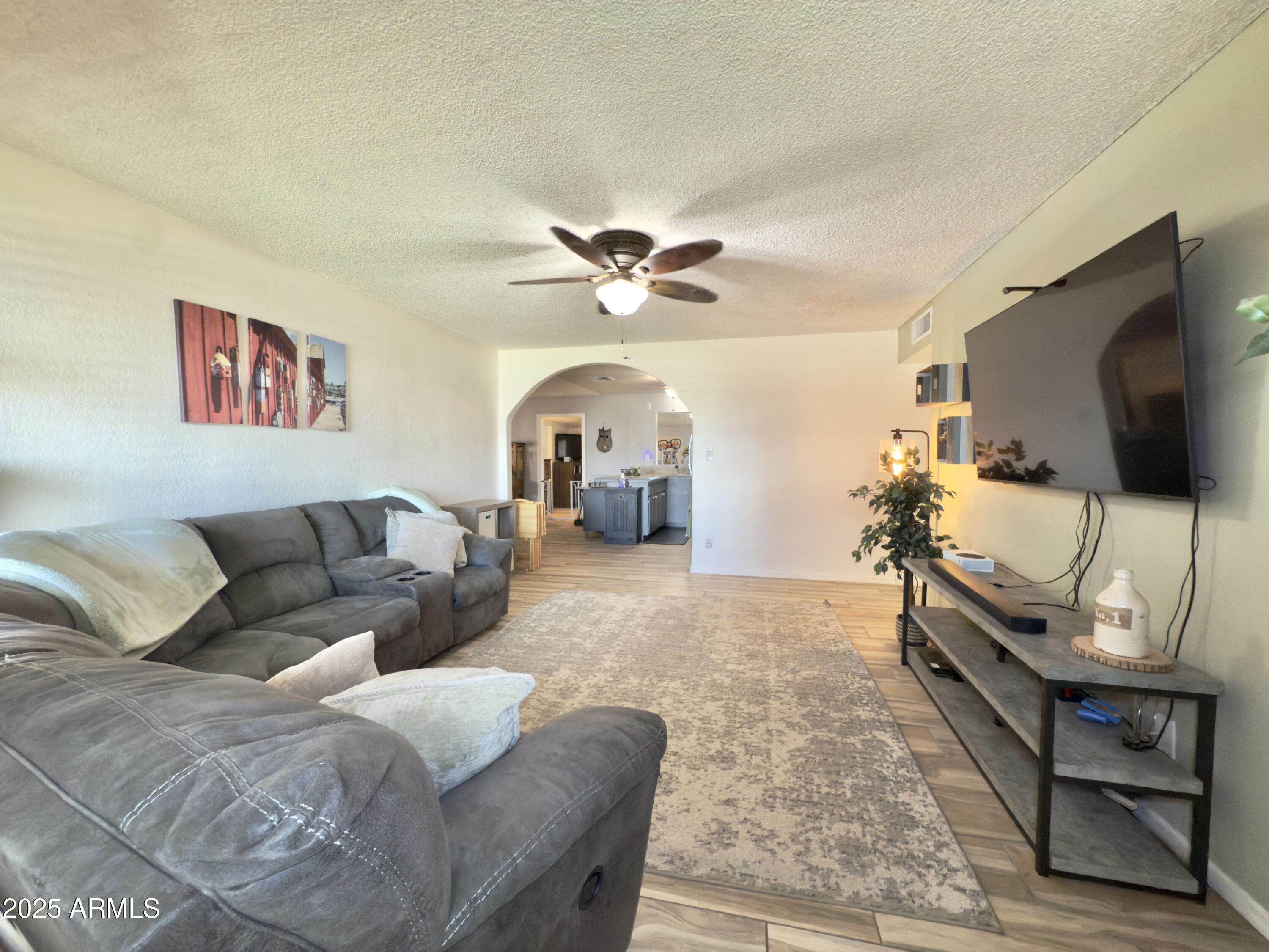 2329 E Juanita Avenue Property Photo 2