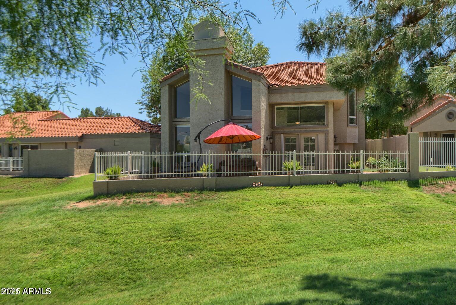 4020 E Laurel Lane Property Photo 1