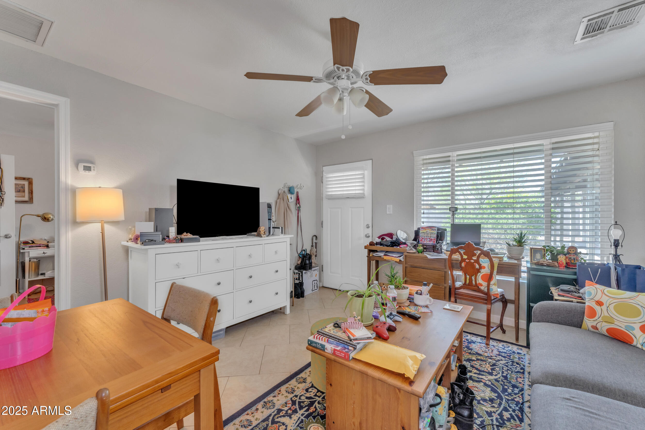1024 E Mitchell Drive Property Photo 17