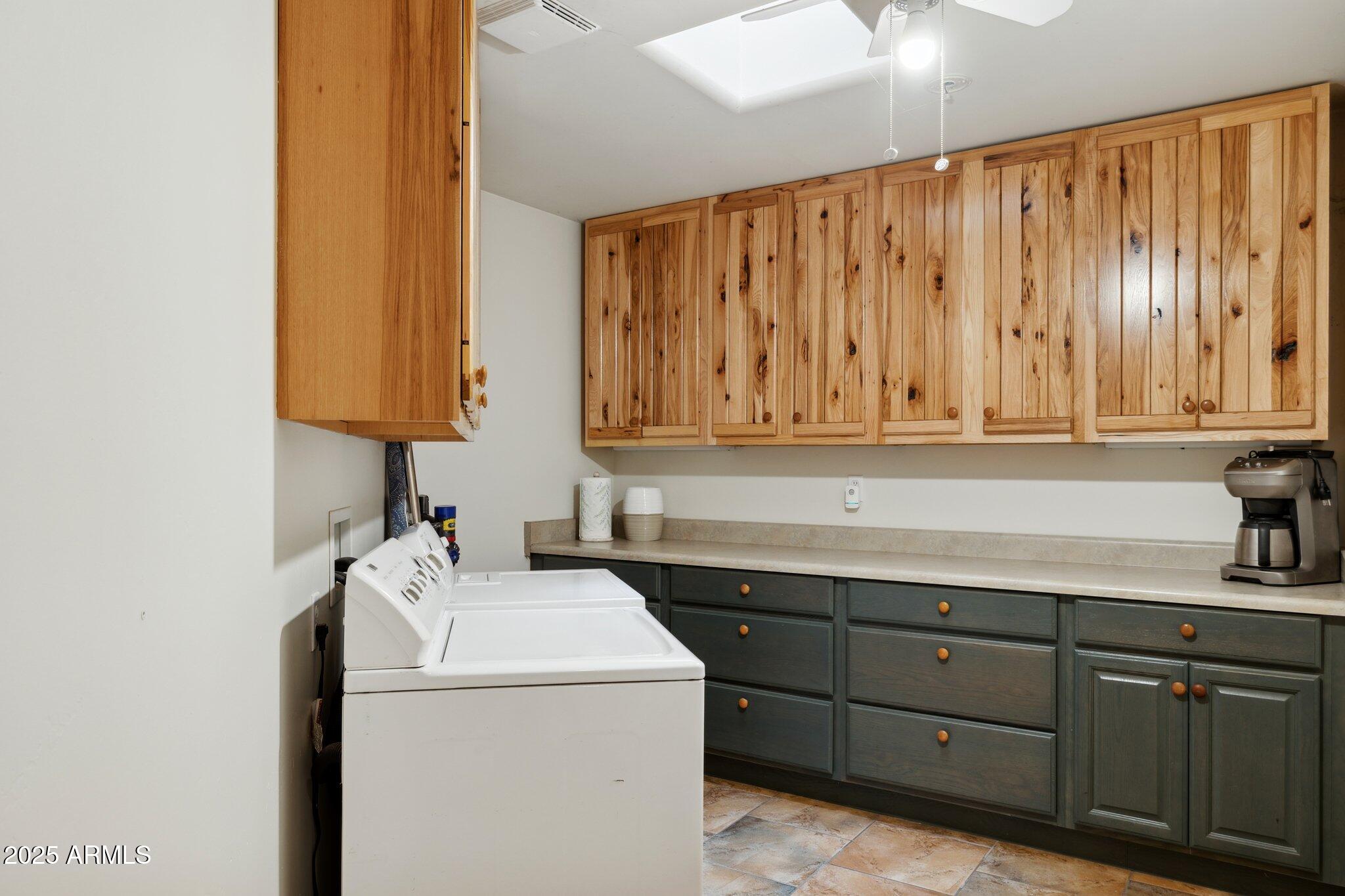 683 S Beartrax Trail Property Photo 32