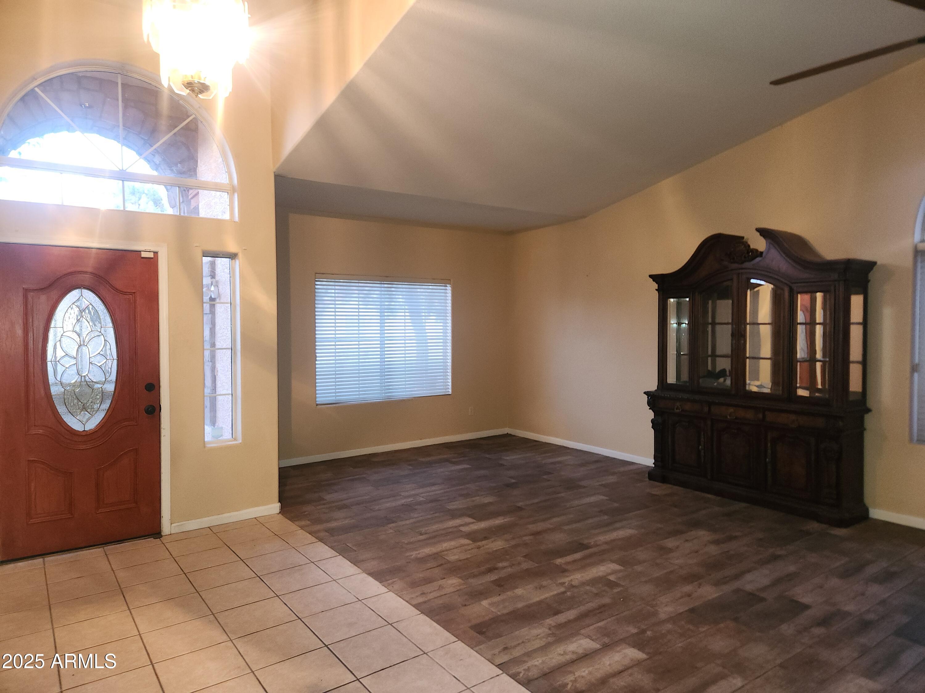 11233 W Olive Drive Property Photo 1