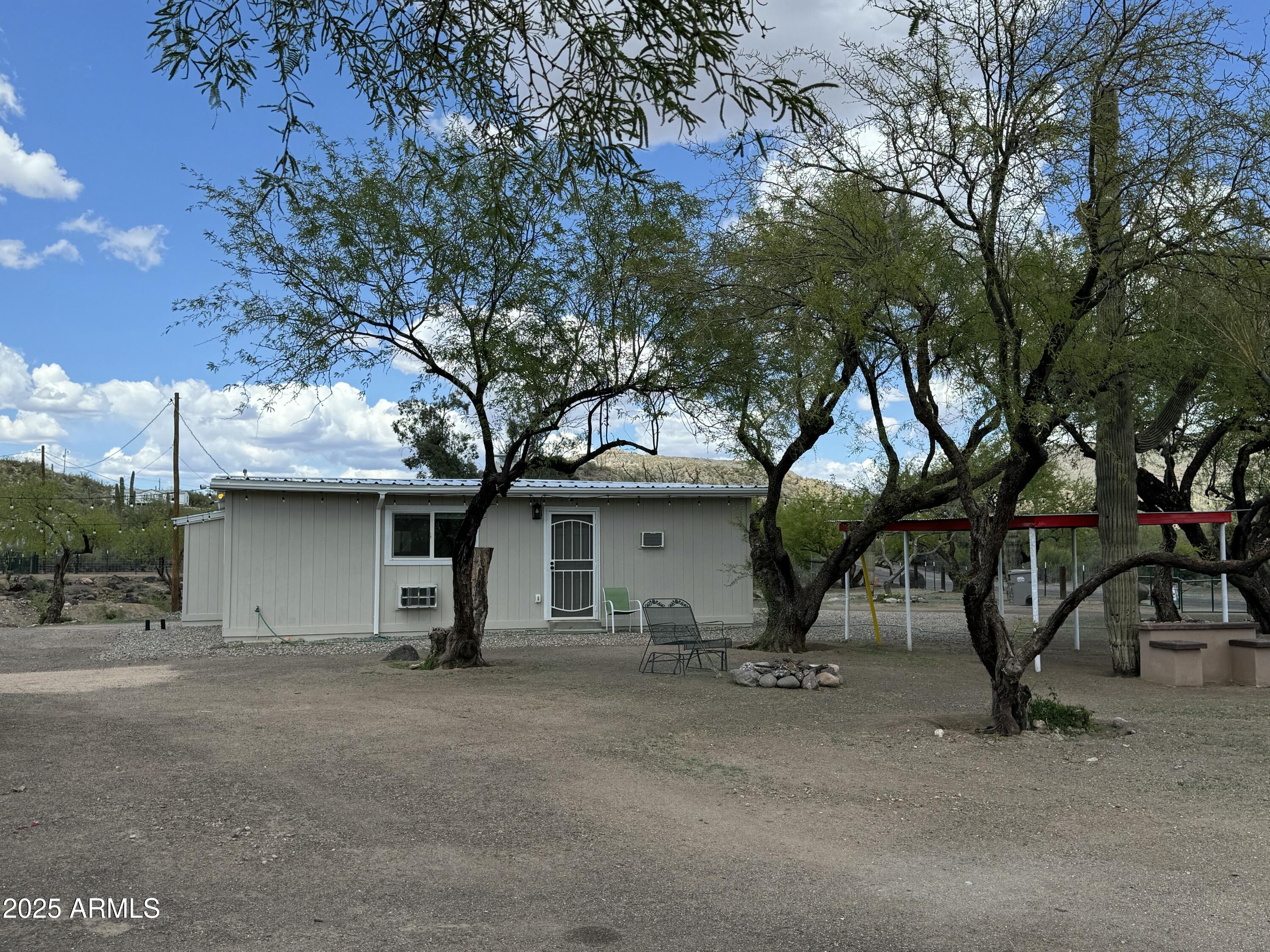 33450 S River Bend Road Property Photo 1