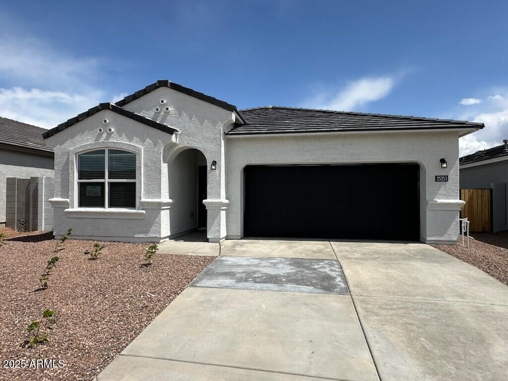 25251 N 183rd Drive Property Photo 1
