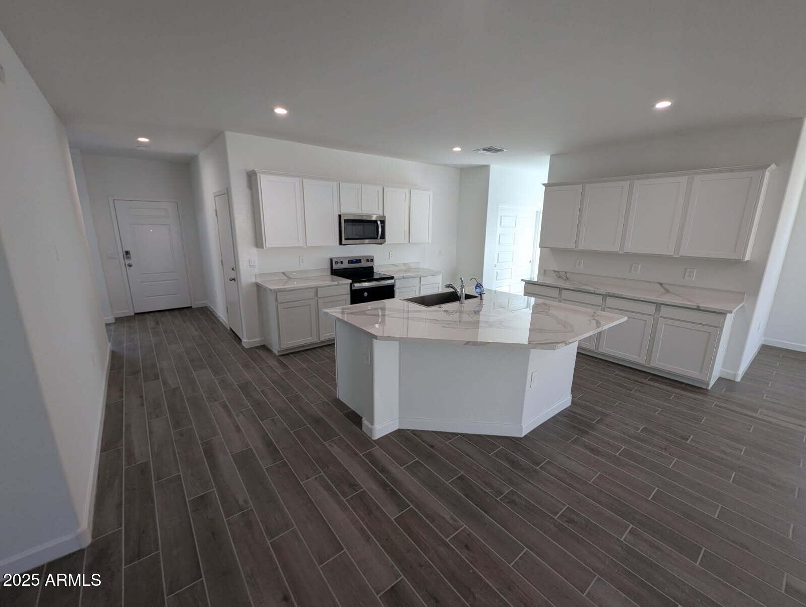 18823 E Bruno Drive Property Photo 6