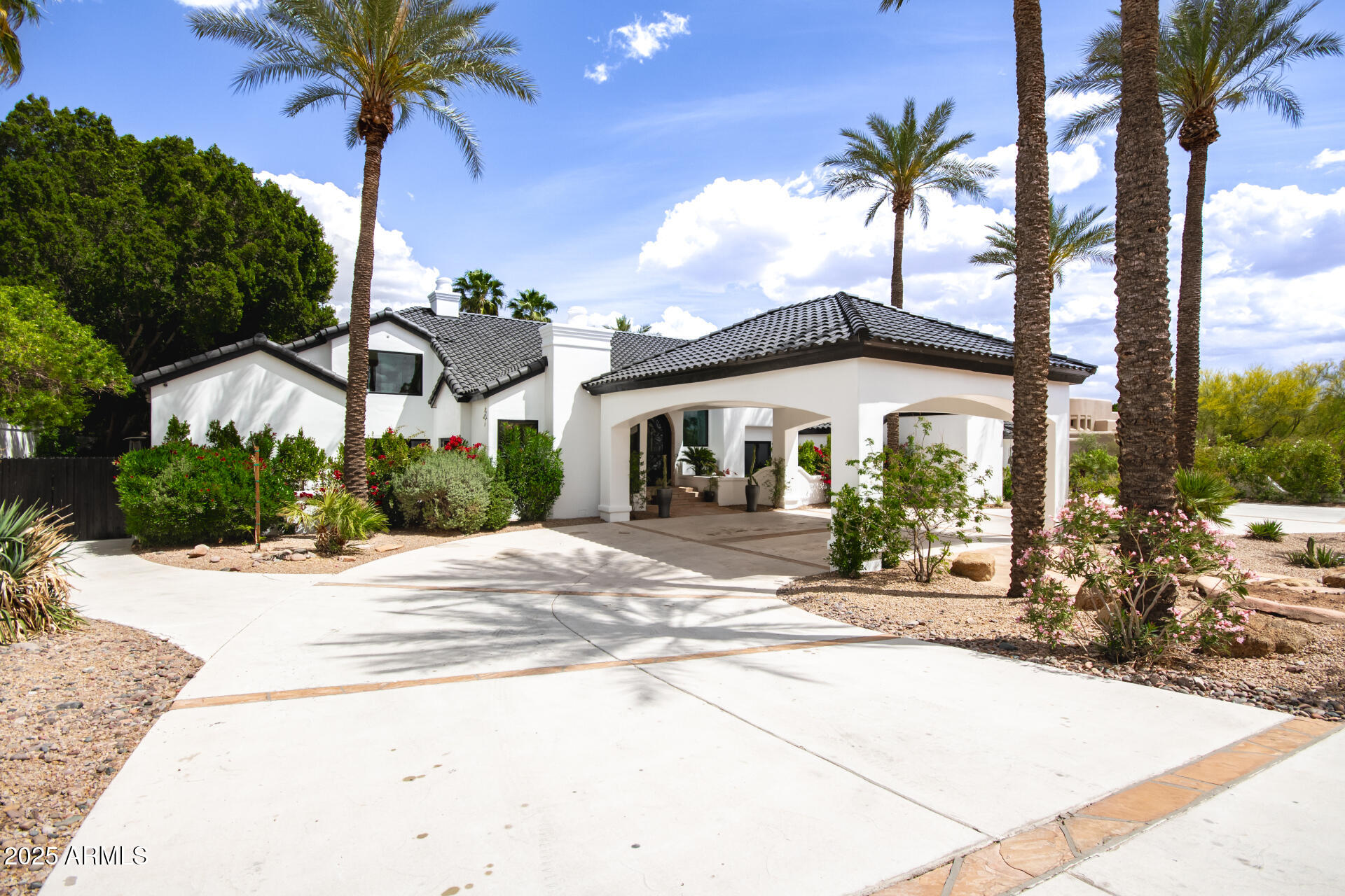 11827 S Montezuma Court Property Photo 14