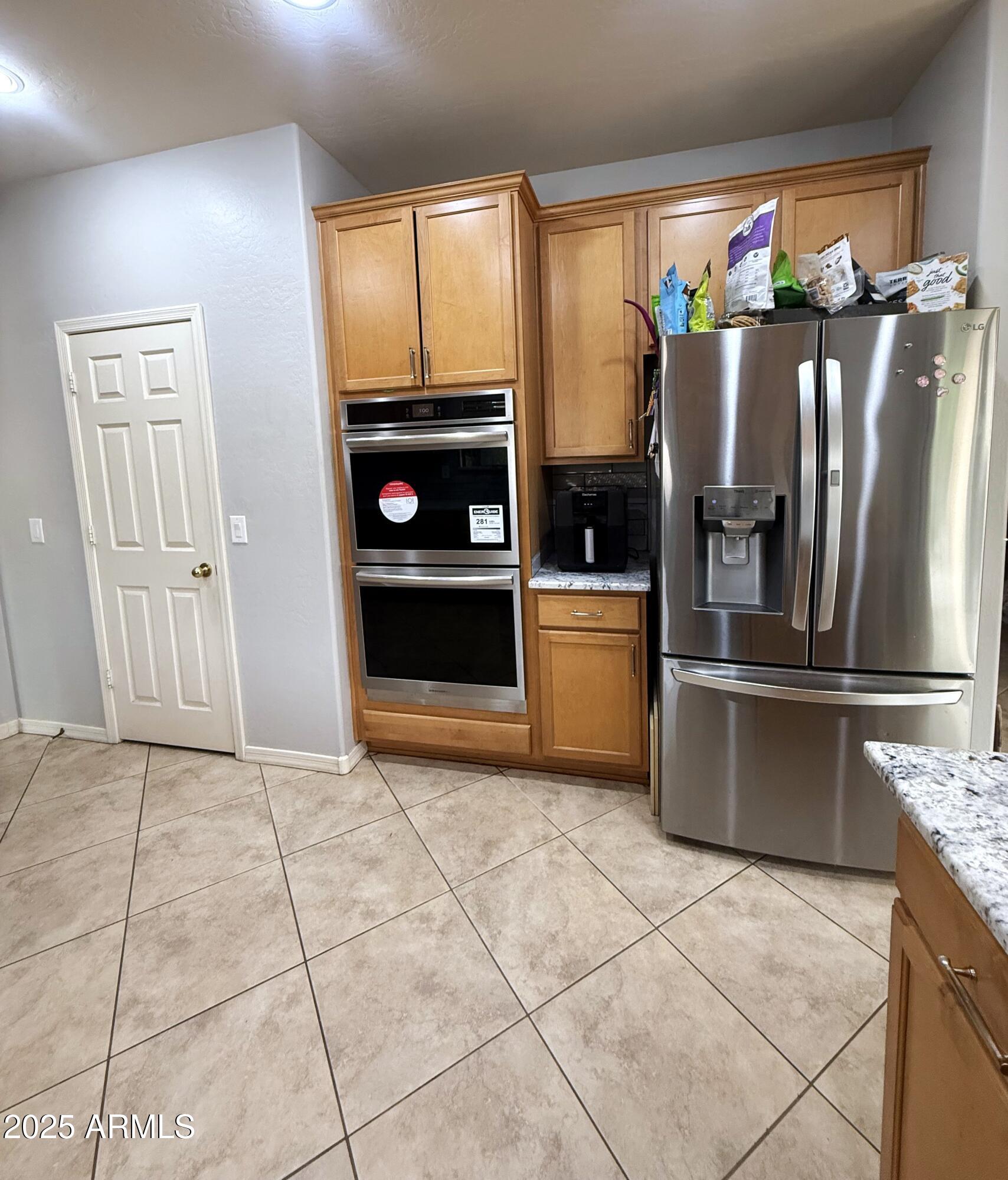 15515 N 174th Avenue Property Photo 9