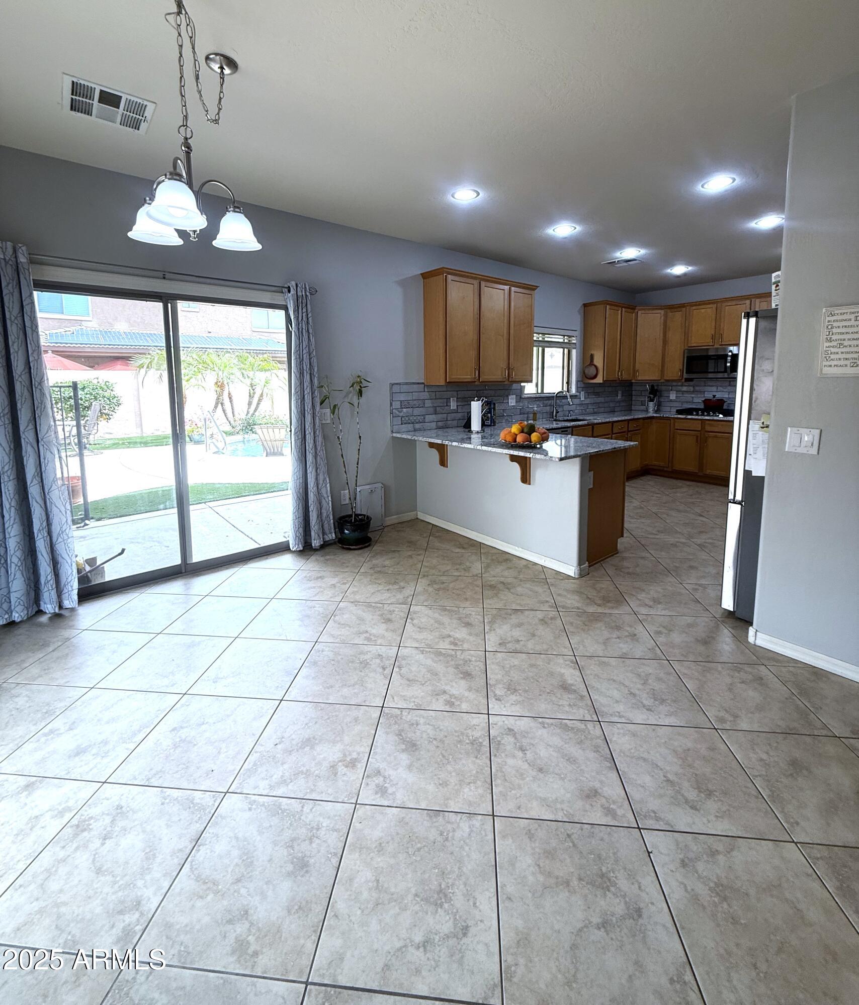 15515 N 174th Avenue Property Photo 11
