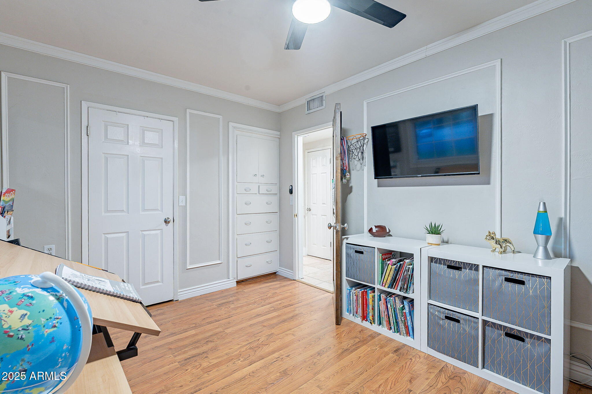 336 N Fraser Drive W Property Photo 26