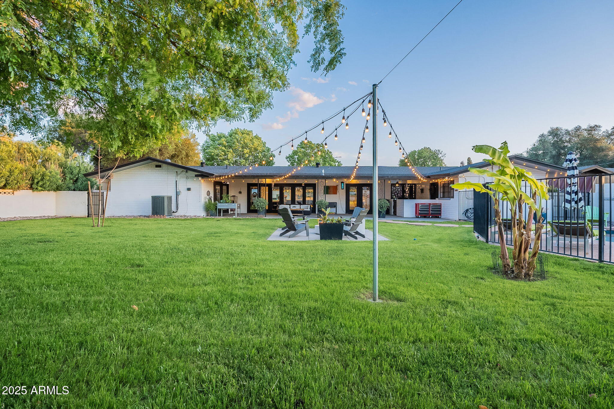 336 N Fraser Drive W Property Photo 46